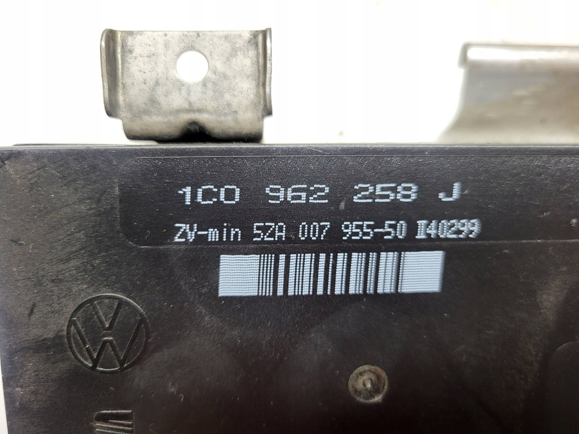 Unité commande confort Volkswagen Golf IV 1.6 16V 1C0962258J
