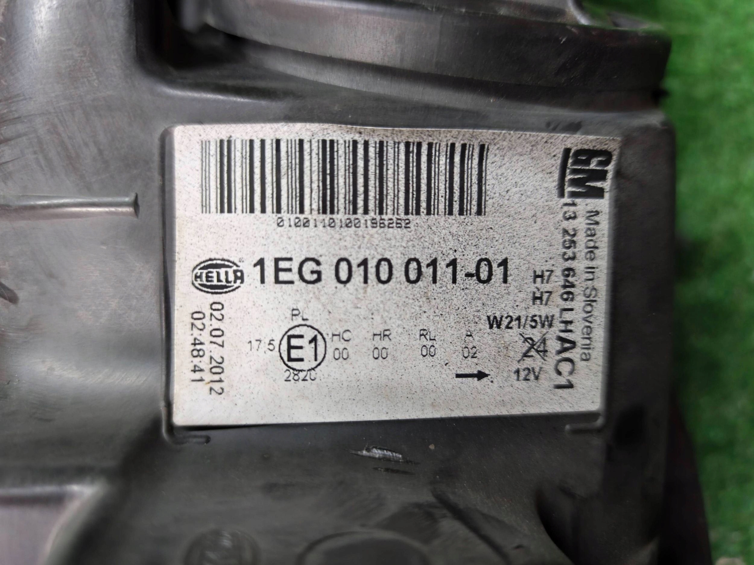 REFLEKTOR links vorne OPEL ASTRA J 09- NR.1289