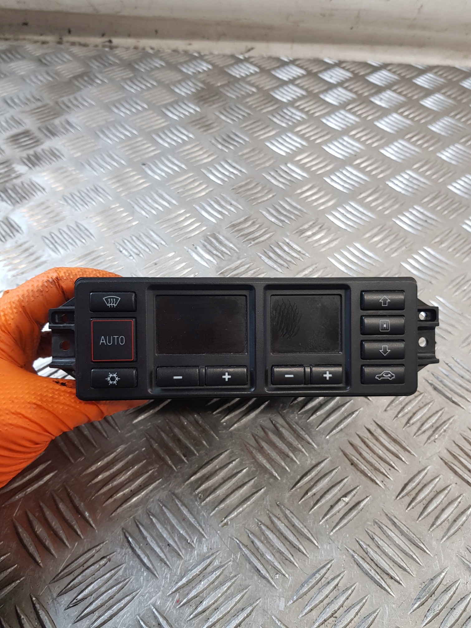 PANEL klími klimatizaci 8L0820043M AUDI A3 8L 00R