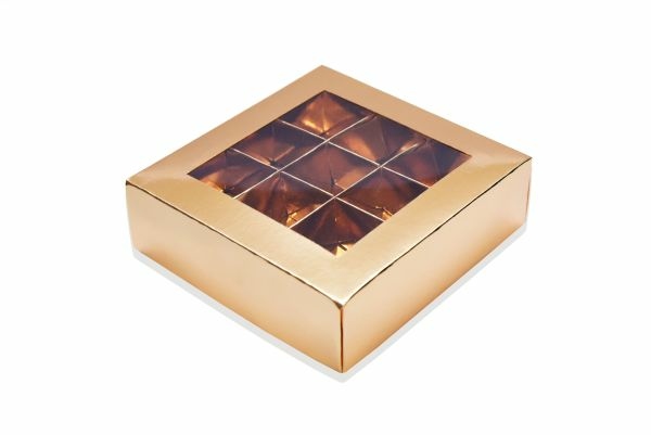 

Pudełko Złote Na 9 Pralin Z Przykrywką 13,5X13,5X4