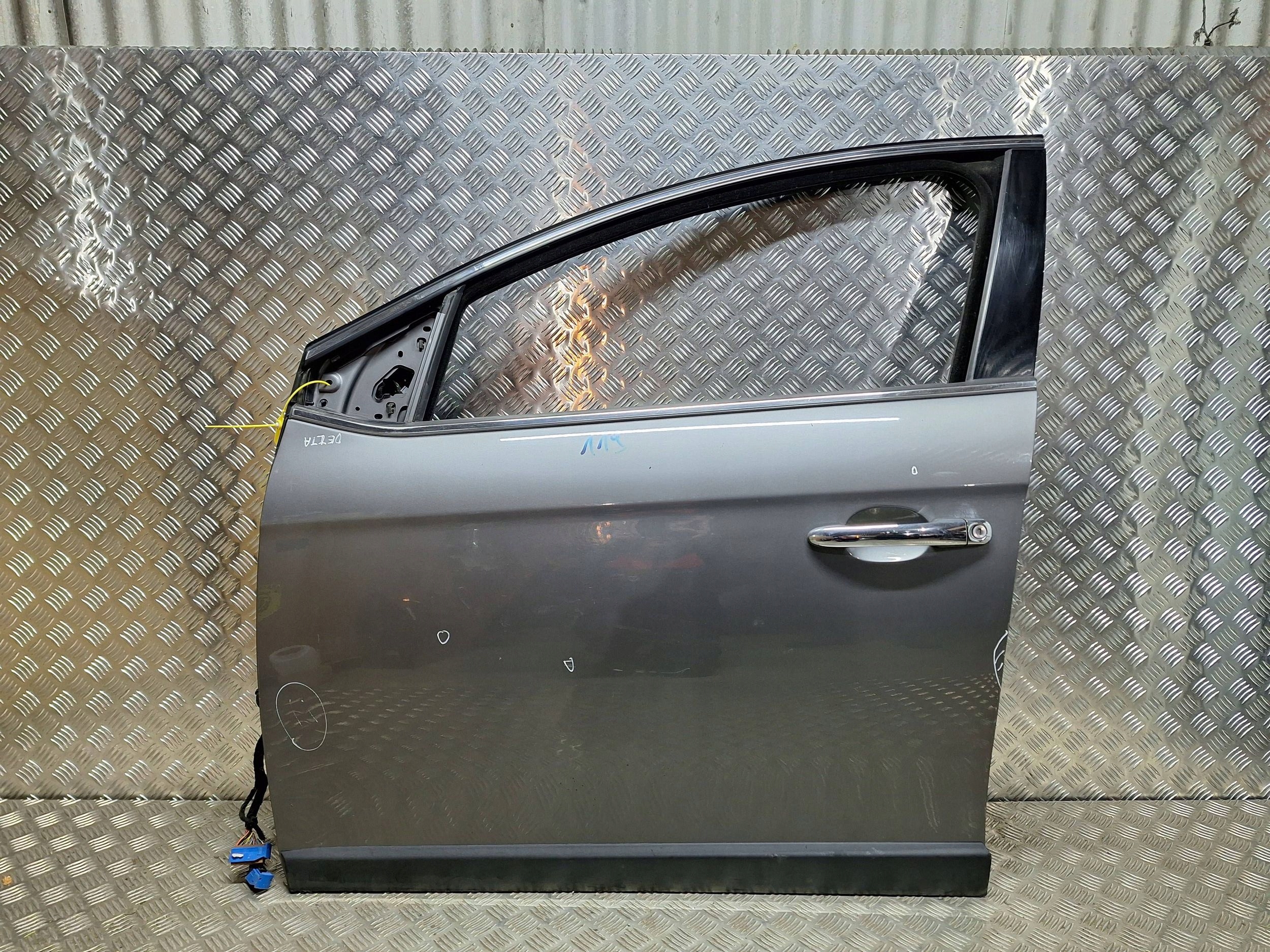 door left front LANCIA DELTA III 08-14 complete