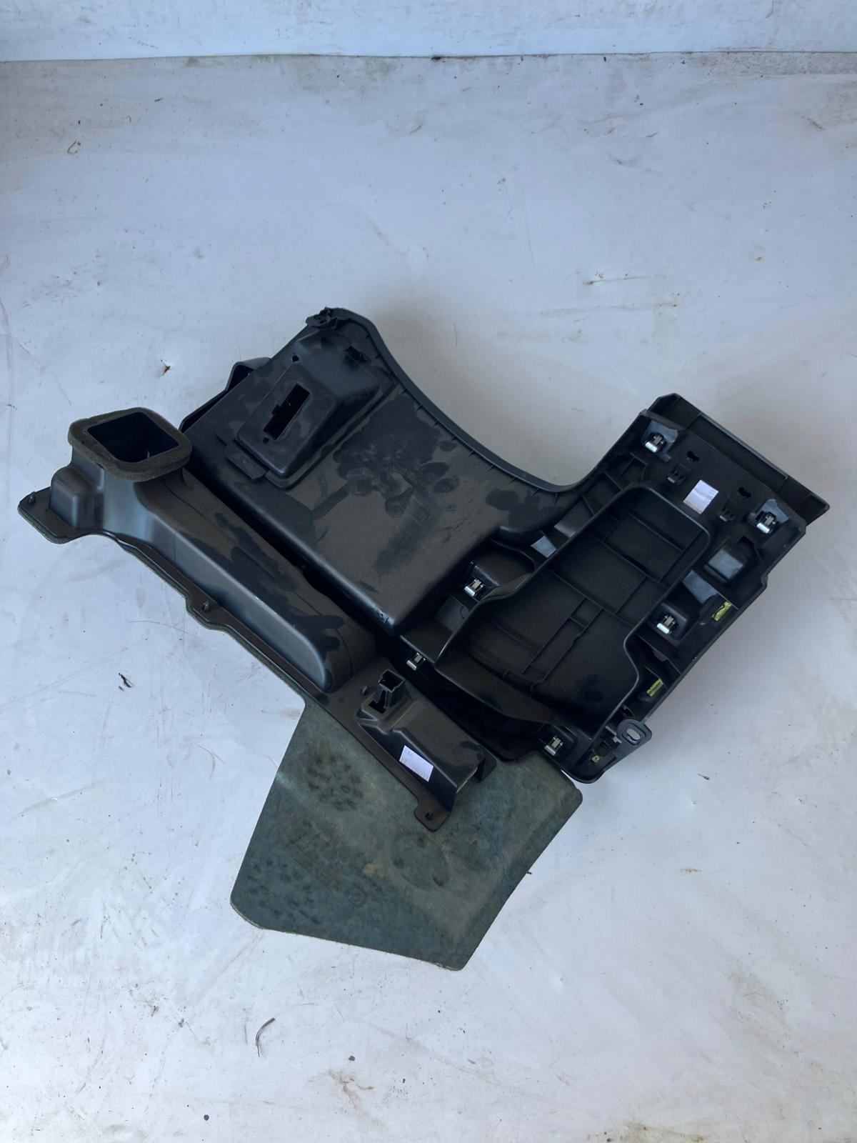 cover consoles left below steering wheel, C4 PICASSO II