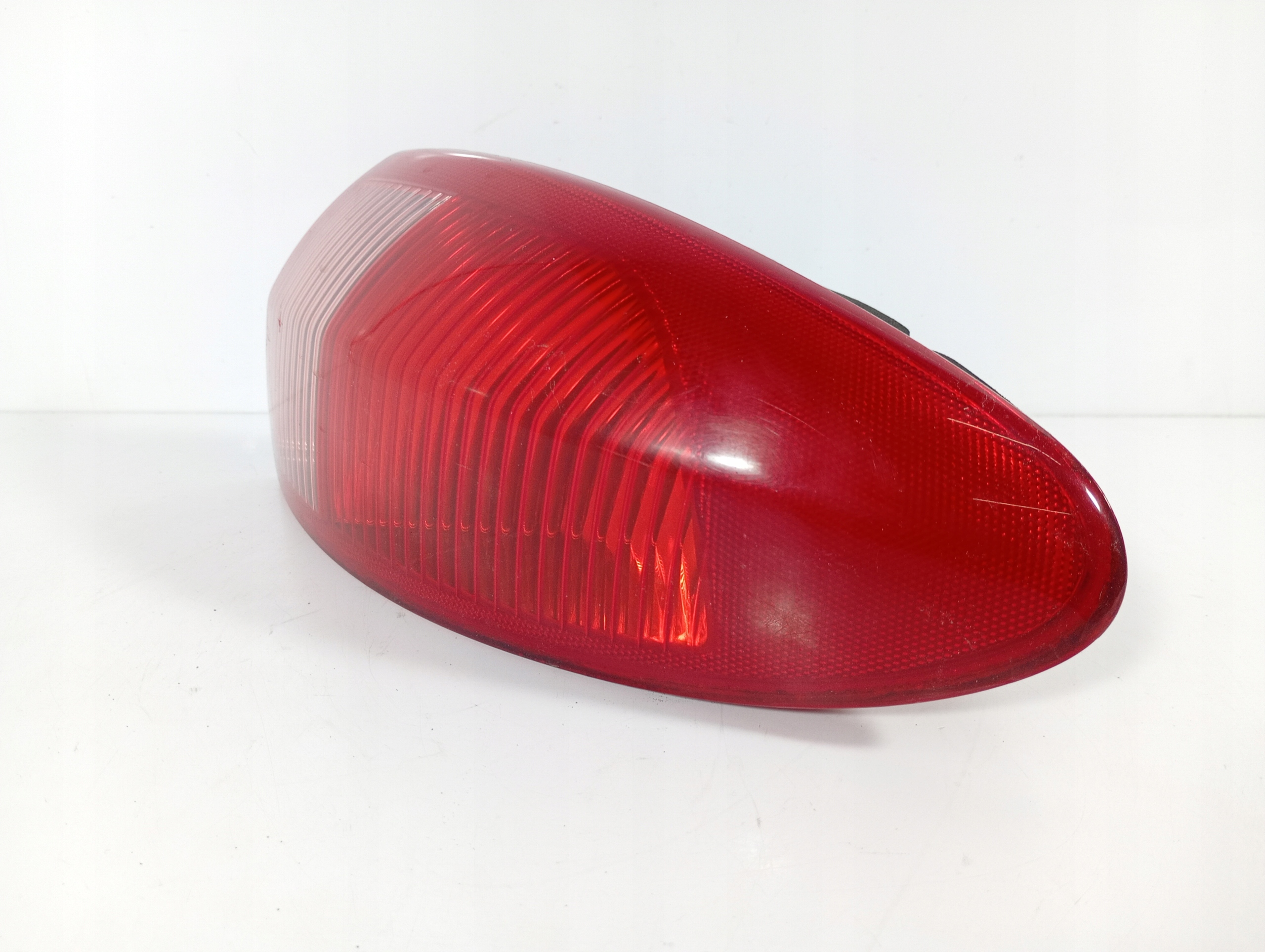Alfa Romeo 147 00-10 light right rear rear part originál