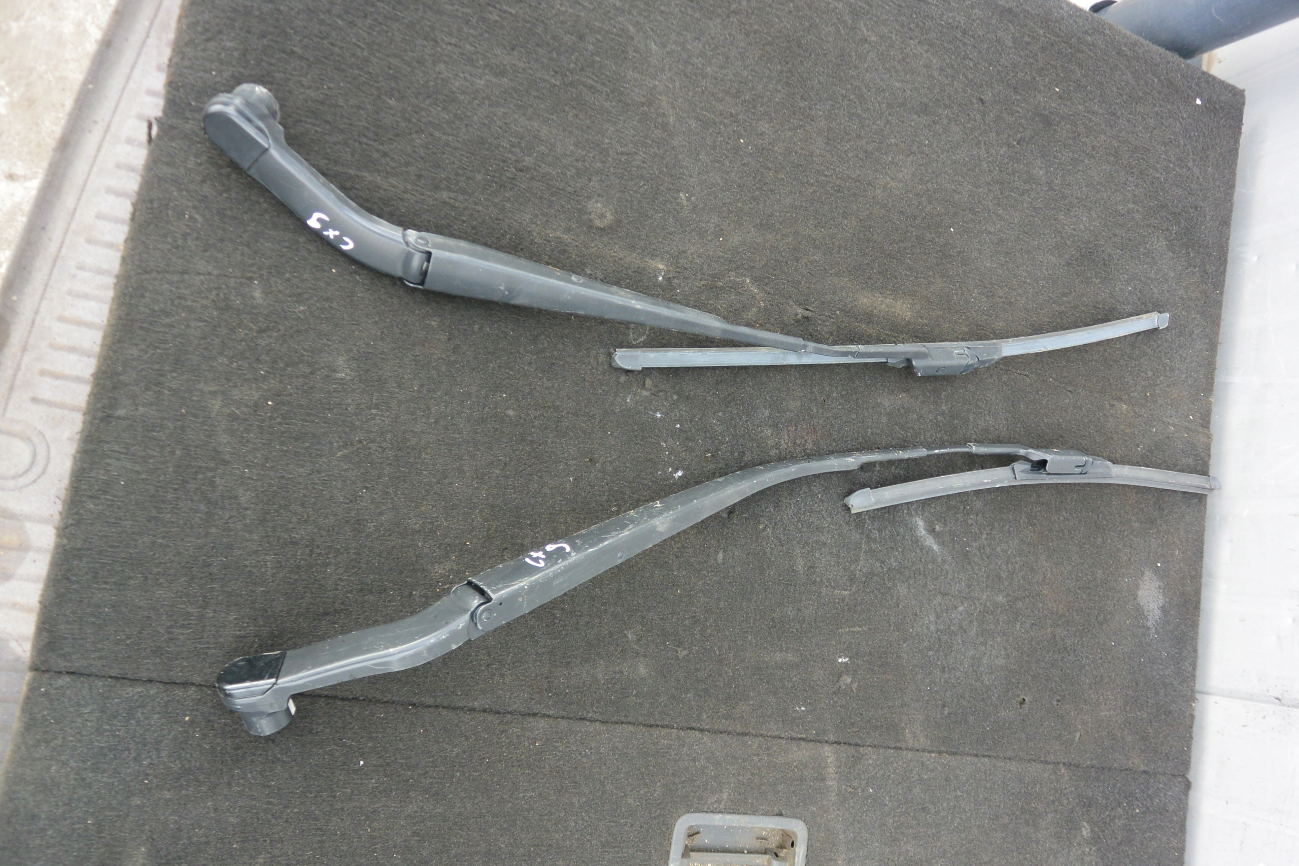 wiper arm front KPL MAZDA CX-9 EU