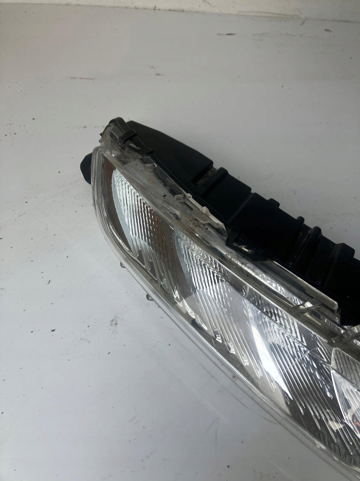 light LED DRL CITROEN C4 PICASSO II LIFT right front 9822653680