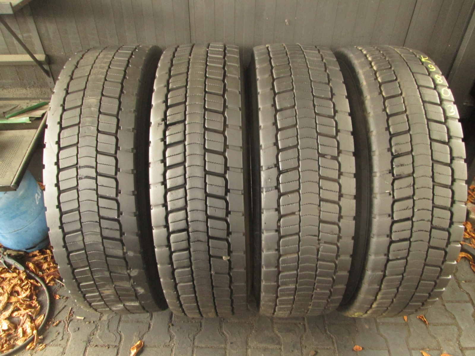 315/80R22.5 NEXT TREAD NT RHD II OPONY NAPĘDOWE, KOMPLET CIĘŻAROWE