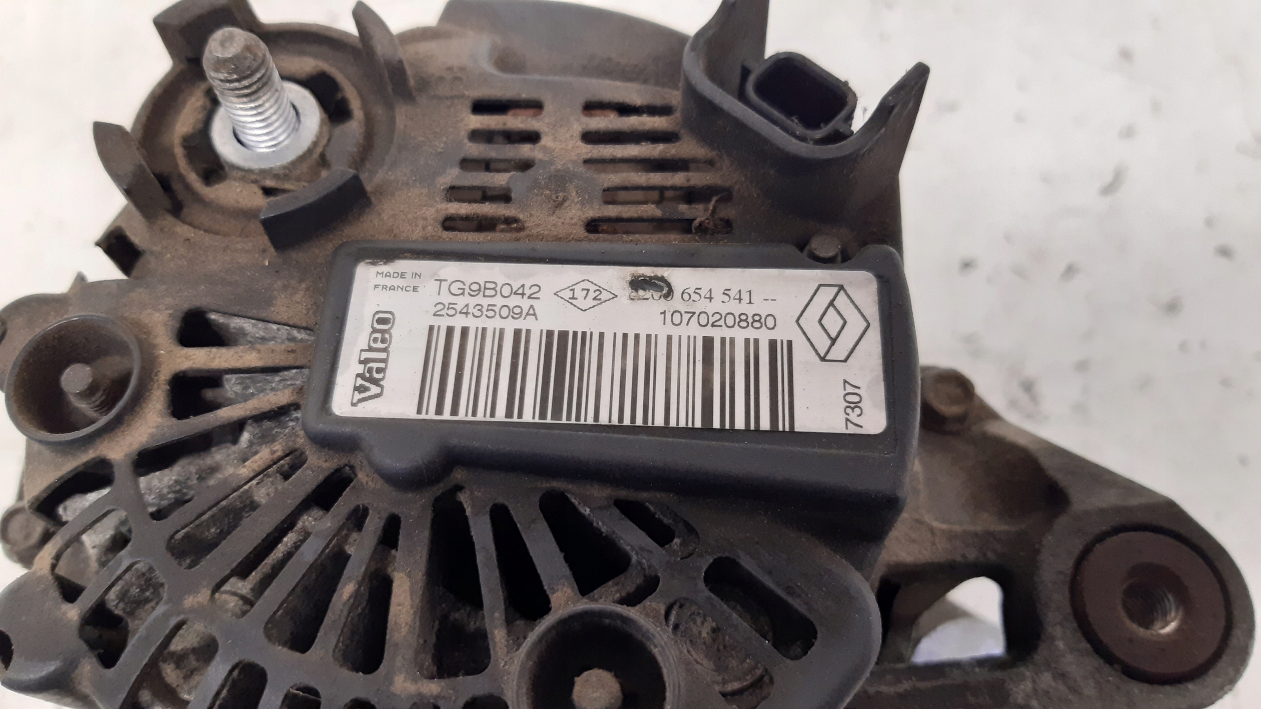 Alternator 107020880 Renault Clio III