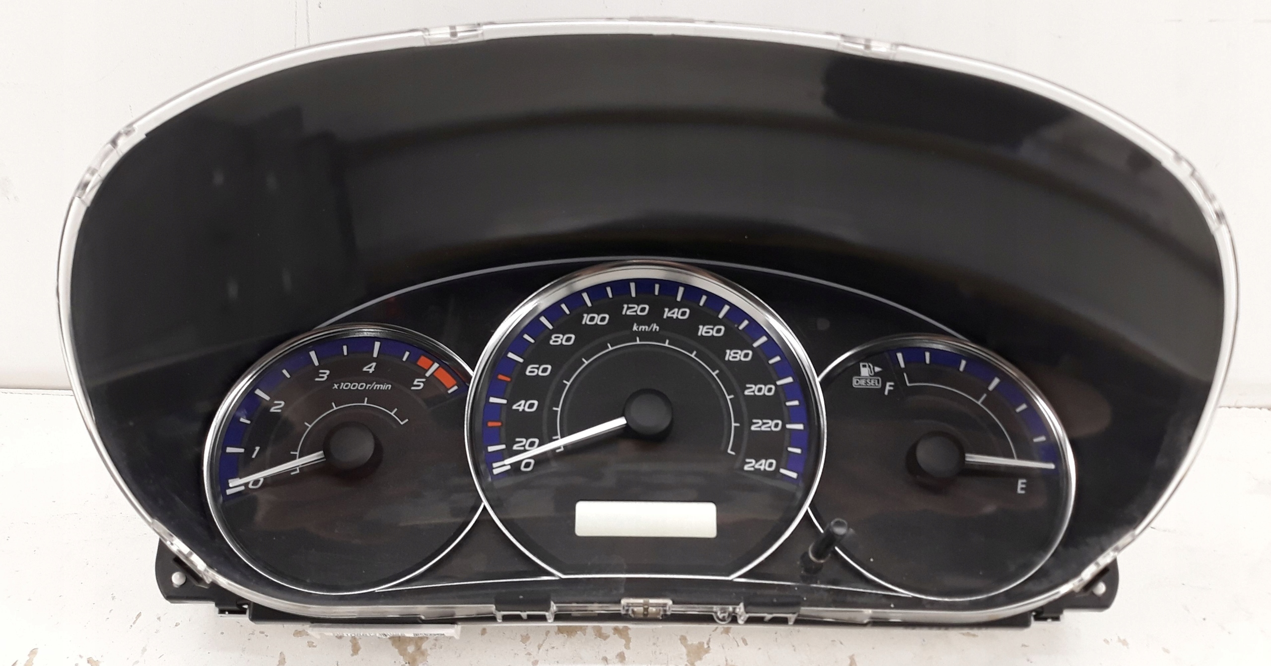 Subaru Forester 3 08- dials 2.0 diesel Europa