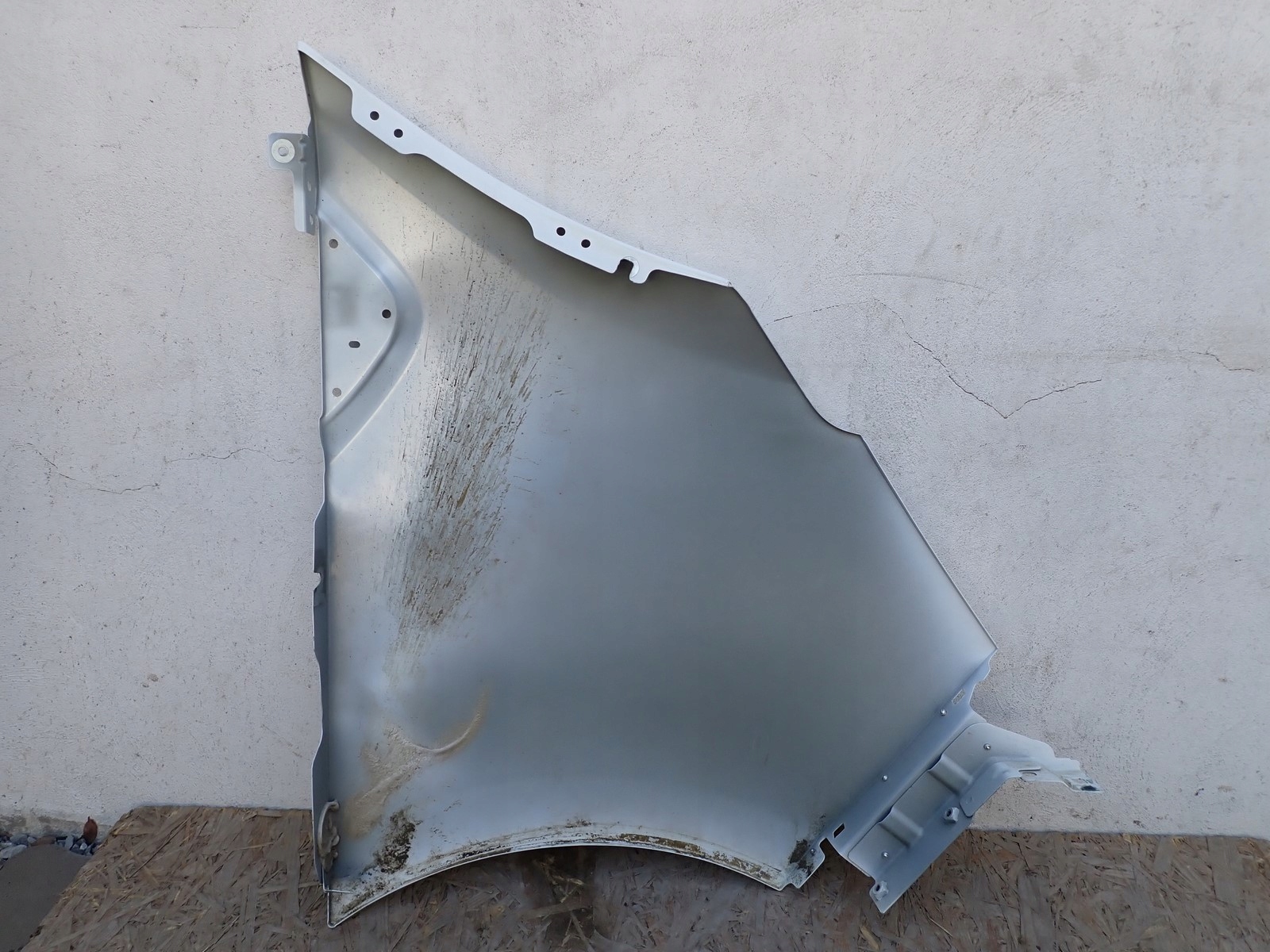 fender left front front RENAULT TRAFIC 3 III LIFT 2021- 631014221R