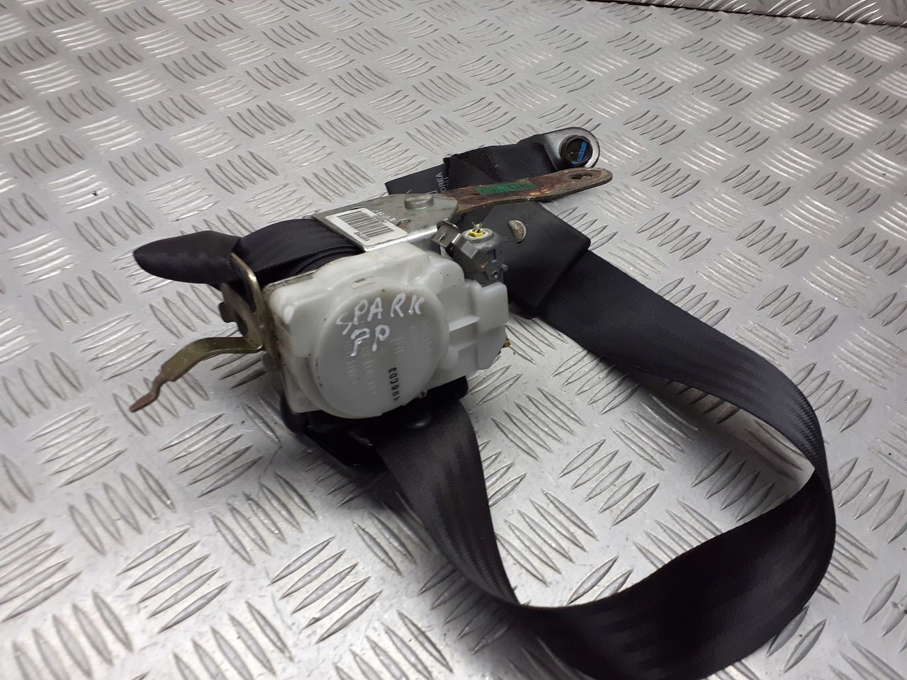 ремень безопасности Chevrolet SPARK