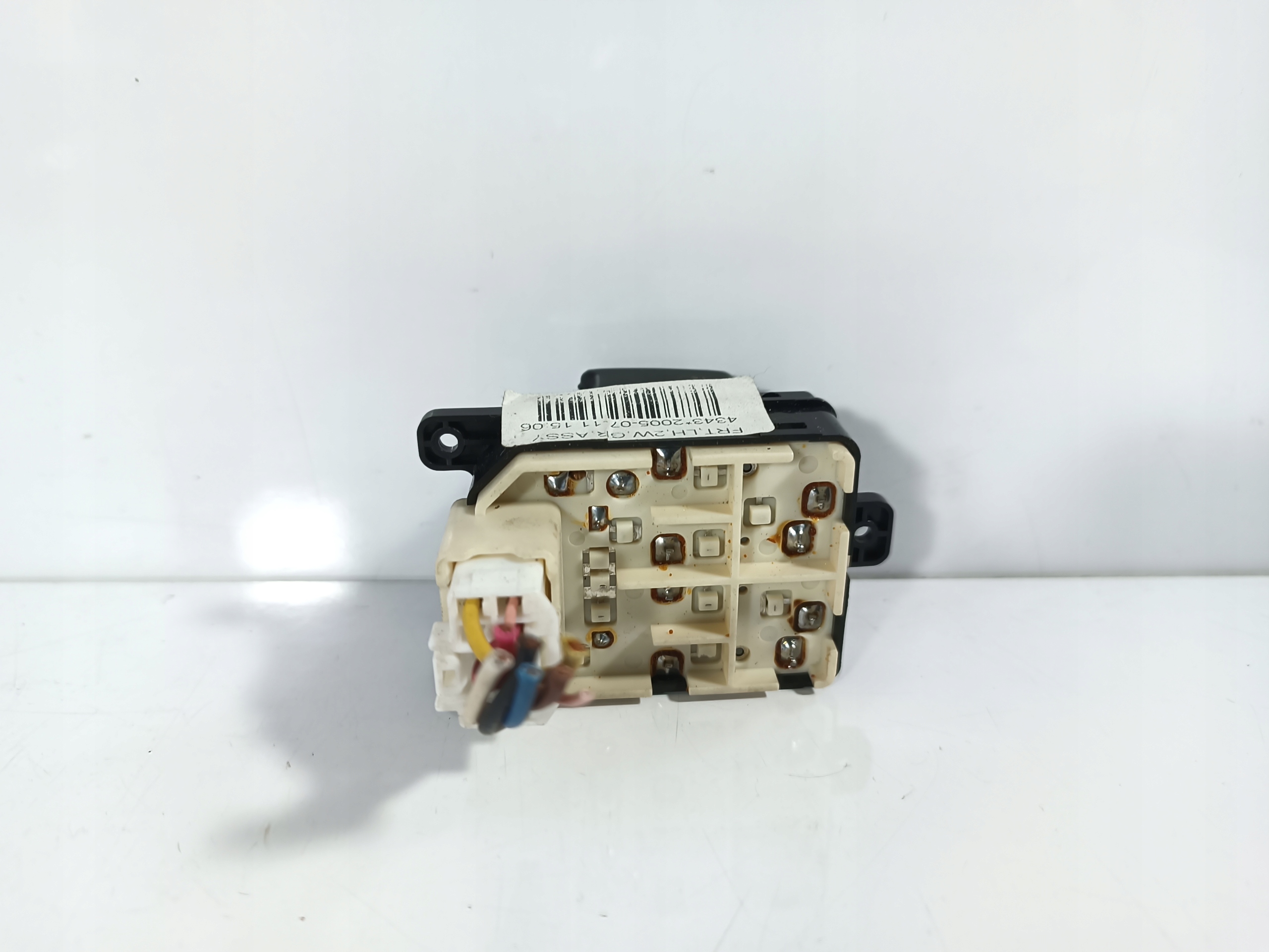 Kia Picanto 1 and 03-11 PANEL regulation REGULACJA button windows 621W05240