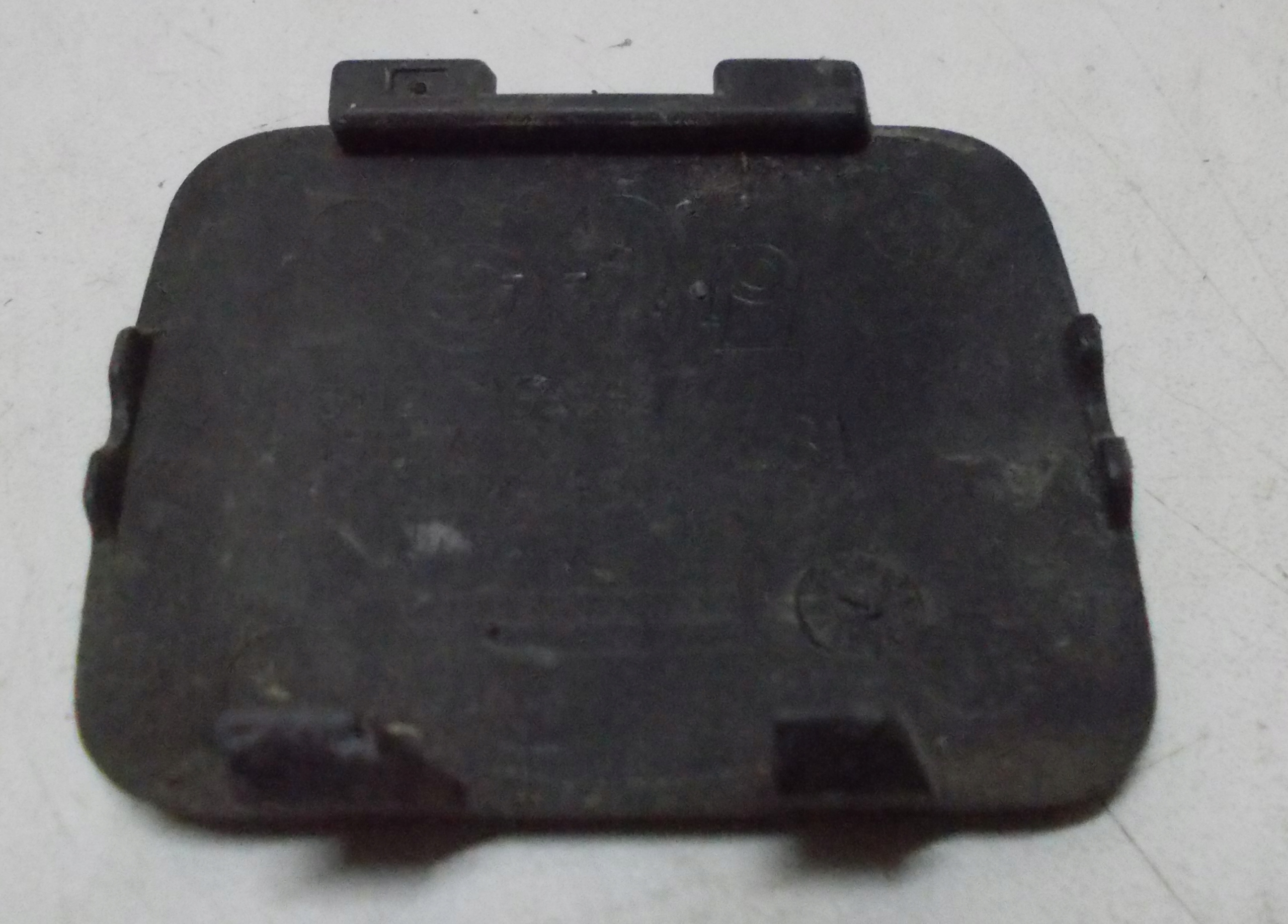 BMW E87 07R 3D Abschleppöse Stoßstange heck 7166598 der Räder 668