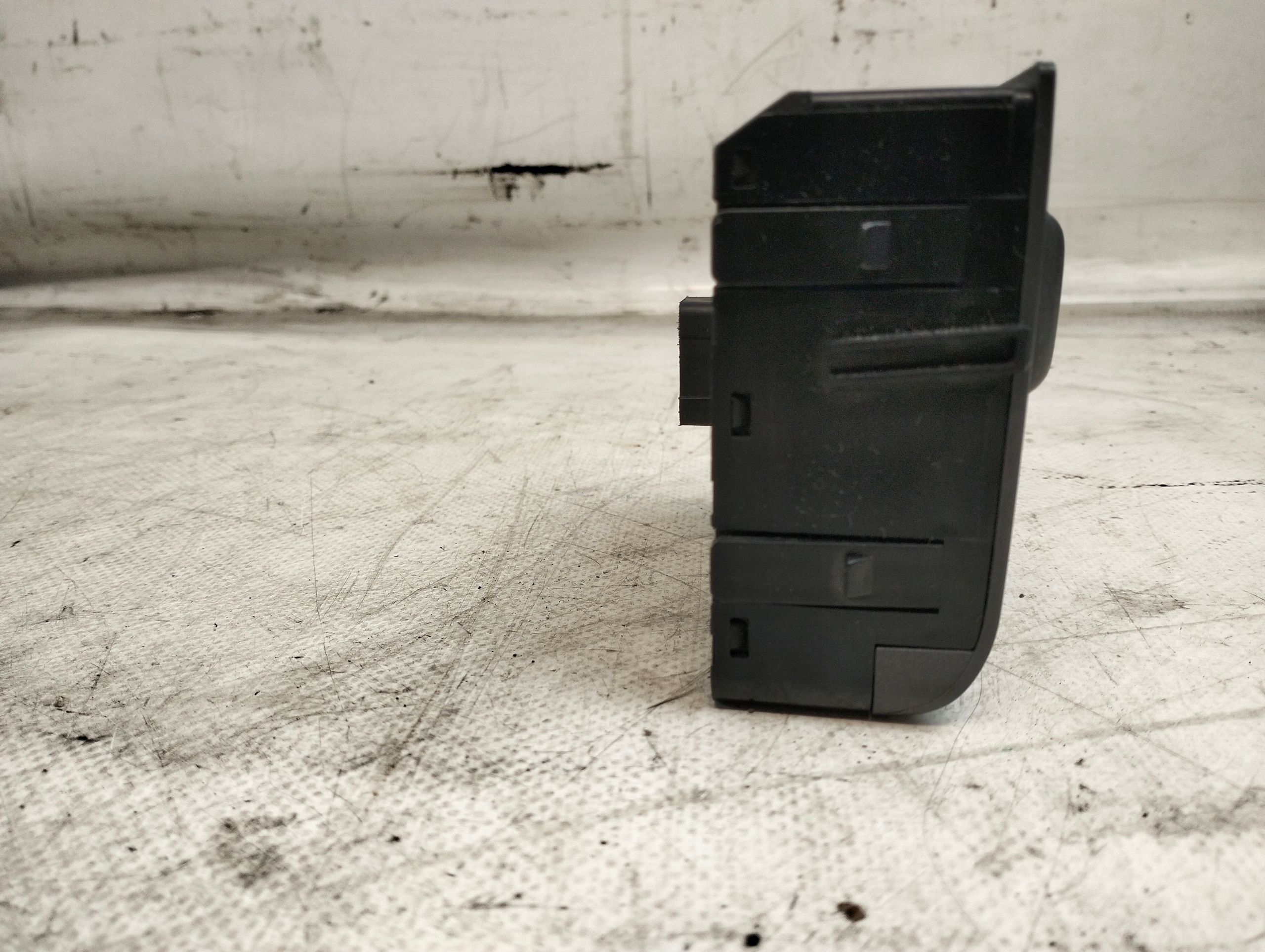 light switch Volvo V40 S40 OE 30613944