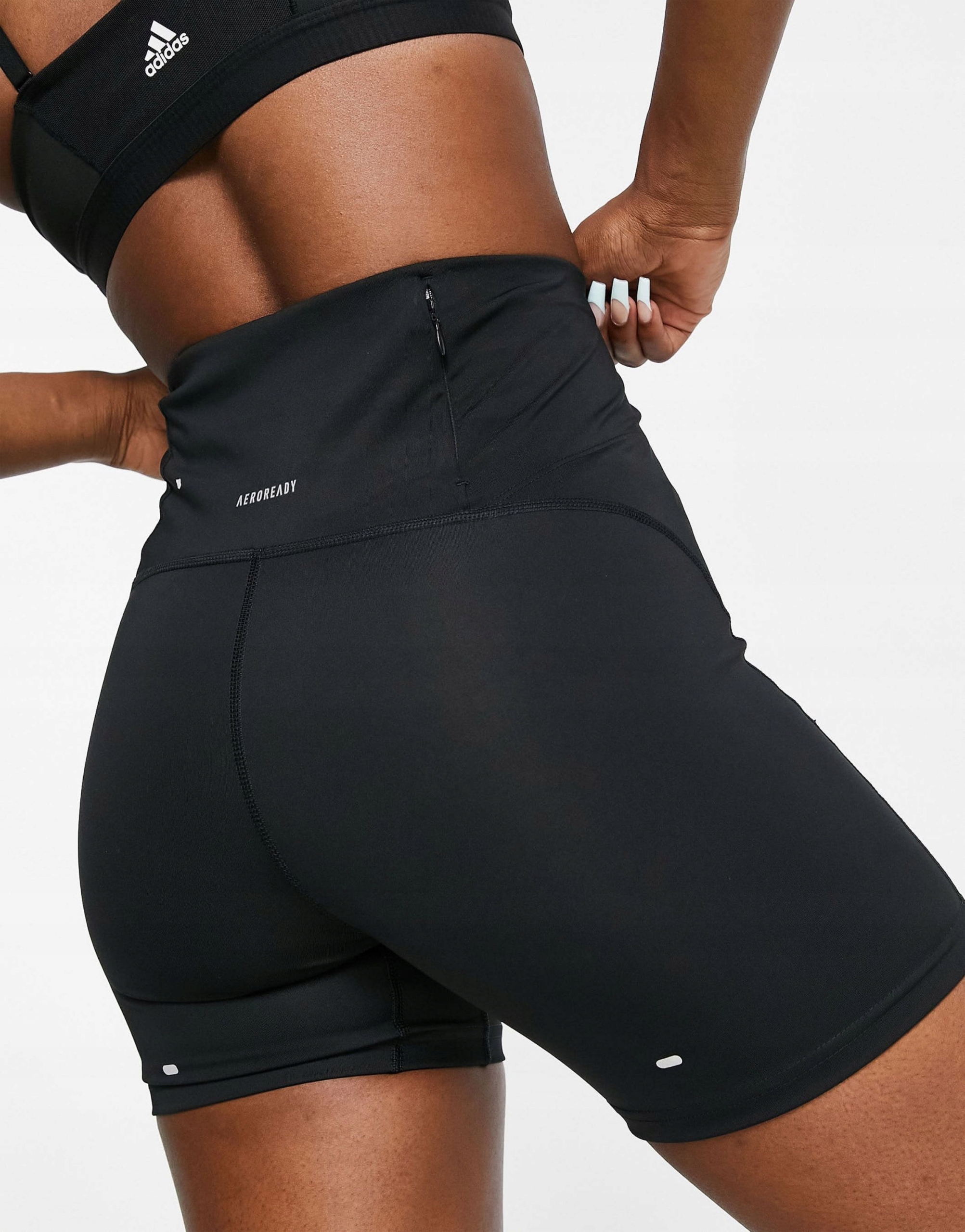 adidas Own the Run Short Wmn's Running Tights damskie spodenki biegowe - L Kolekcja Women's Running