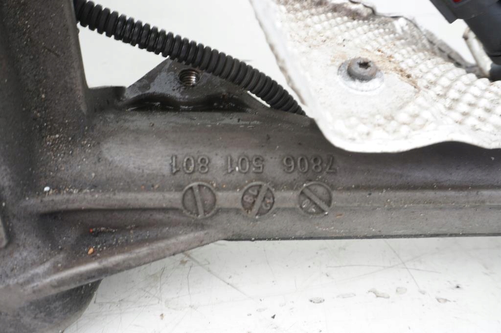 MAGLOWNICA PRZEKŁADNIA VOLVO XC60 II T5 B4 Stan opakowania zastępcze