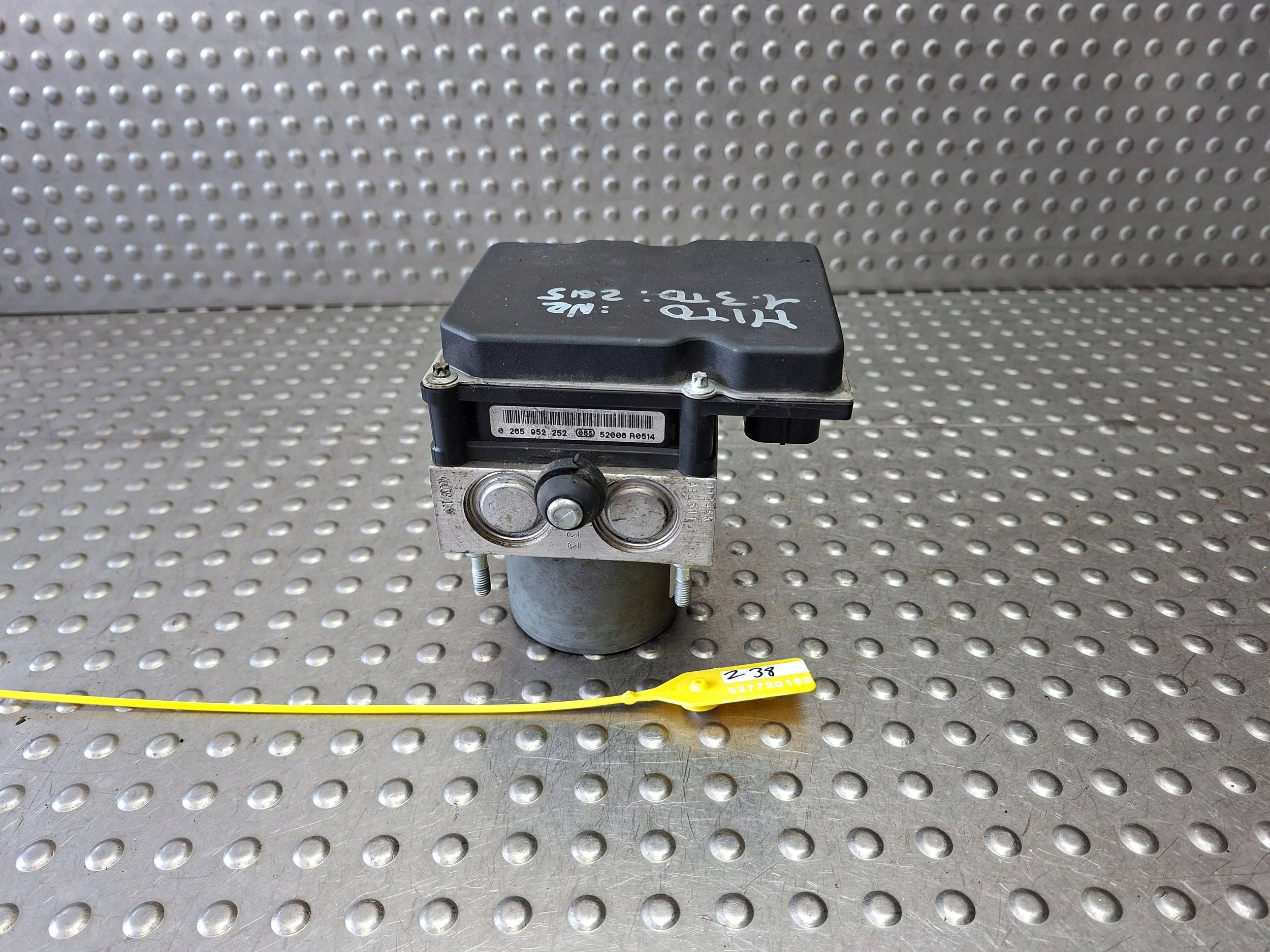 pump control unit ABS ALFA ROMEO MITO 08- 51968089 0265252705 0265952252