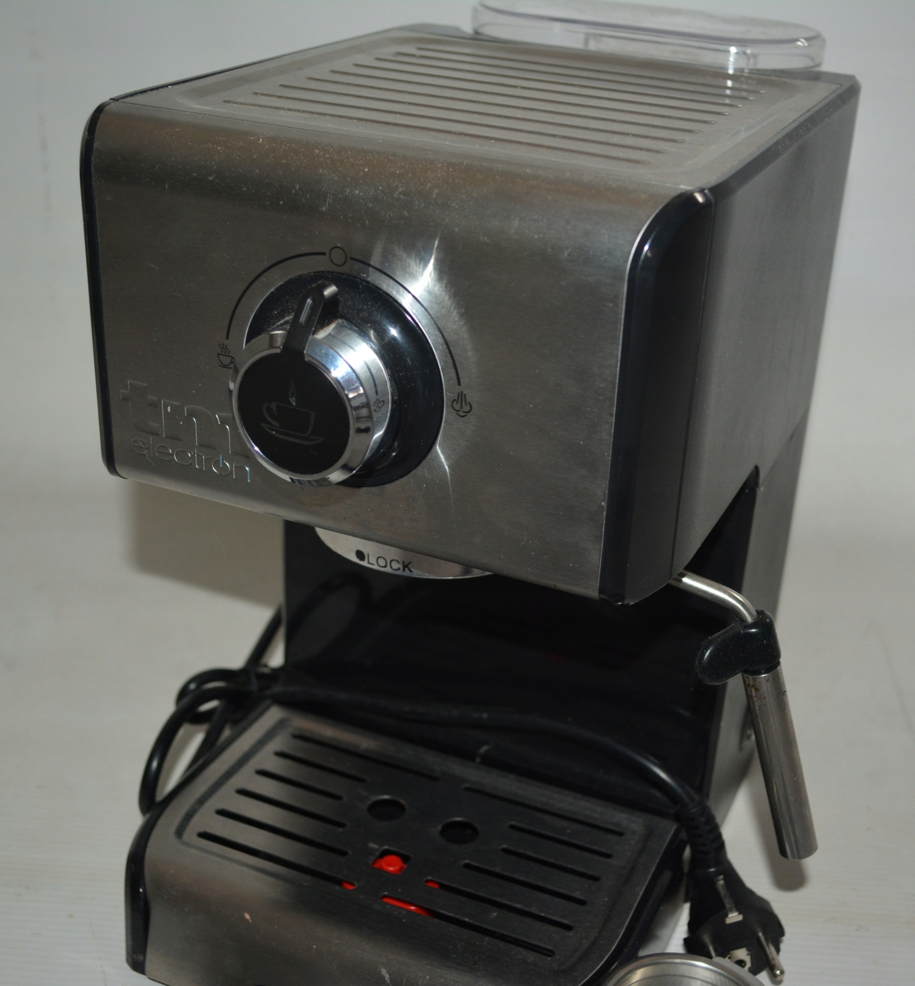 TM Electron TMPCF101 ekspres ciśnieniowy kolbowy Kod producenta TMPCF101