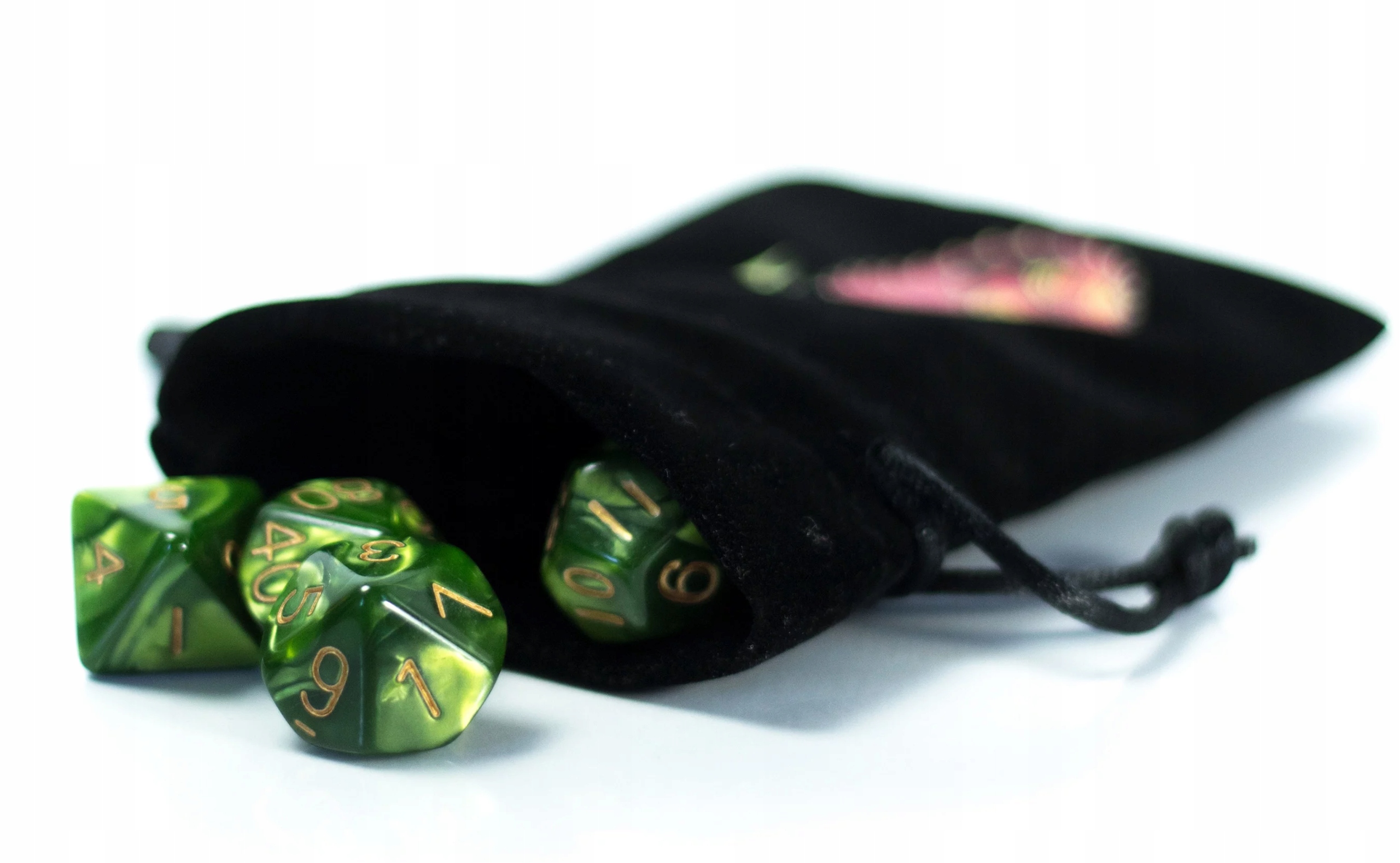 KOSTKI RPG ZIELONE PNĄCZE ZESTAW 7 JADEITOWYCH KOŚCI Liczba ścian 4 6 8 10 12 20