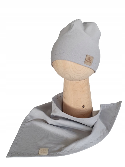 

Zestaw Damski Czapka + Chusta Szary 54-58cm