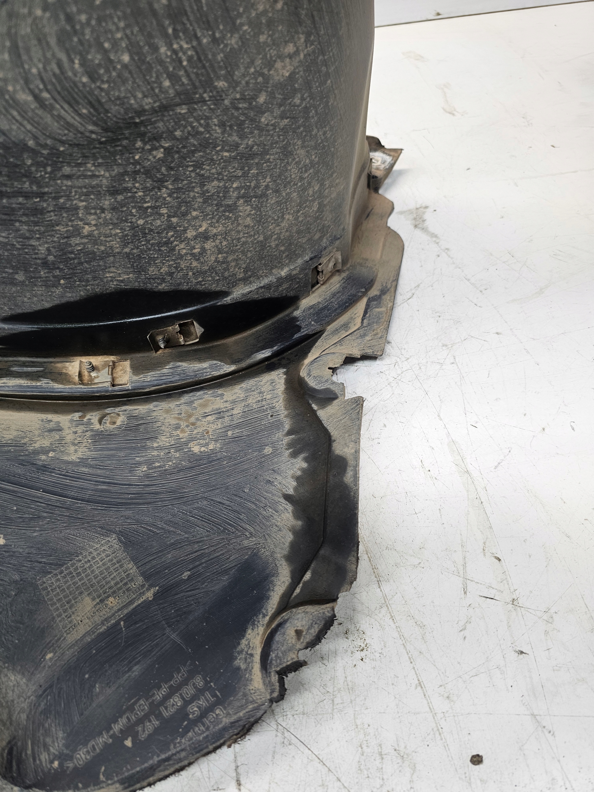 mudguard NOSEK right front AUDI TT 8J 8J0821192A