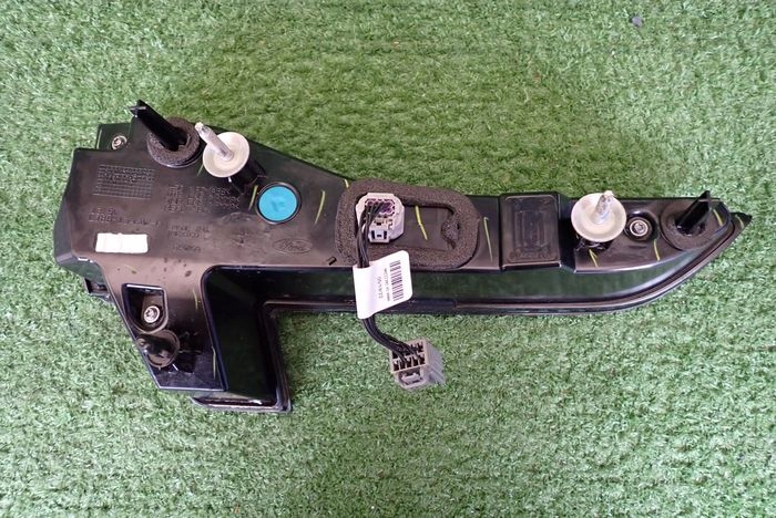 MUSTANG MACH-E light right rear rear part to the bonnet