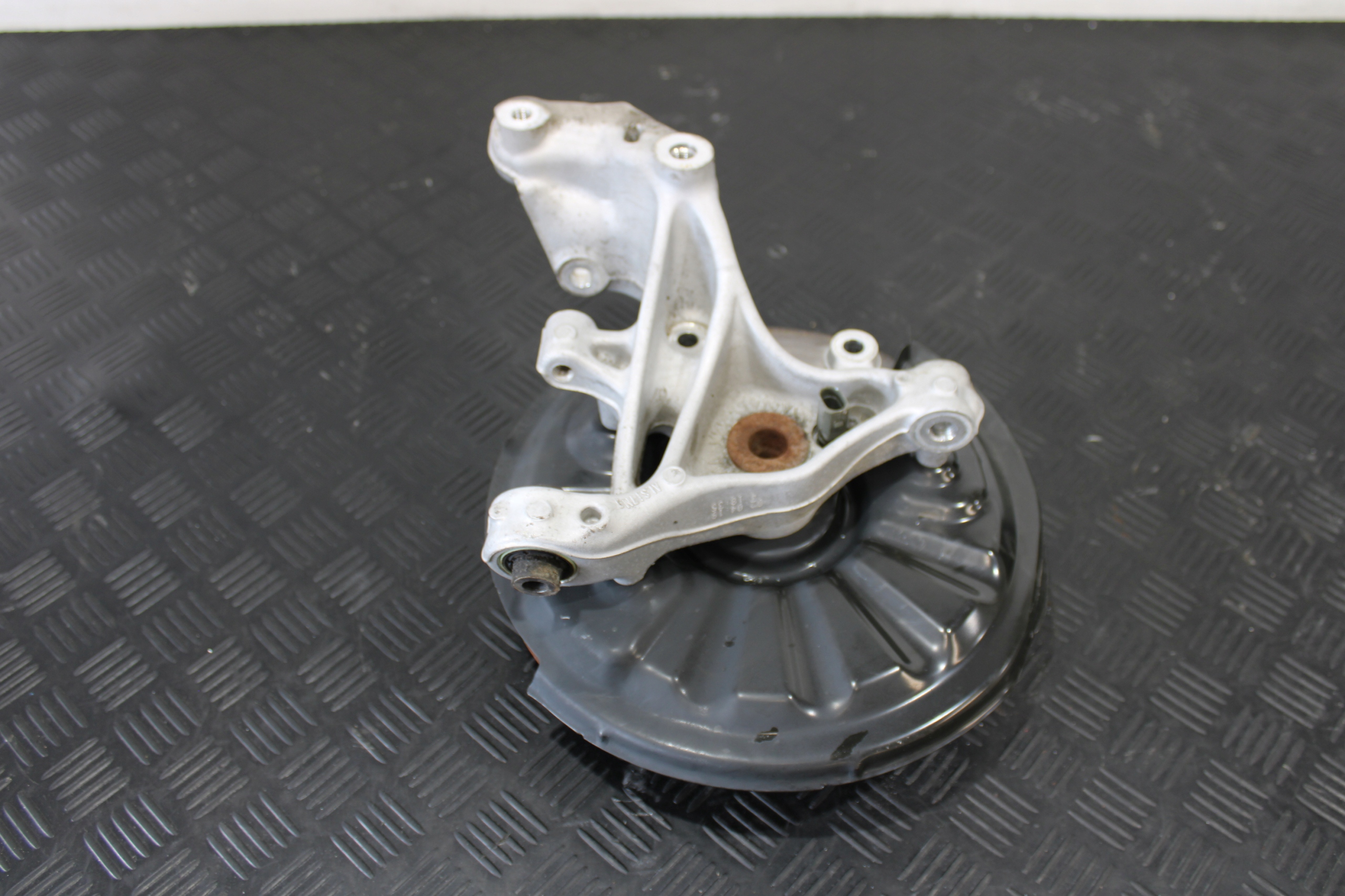 swing right rear part VW ARTEON 3G8