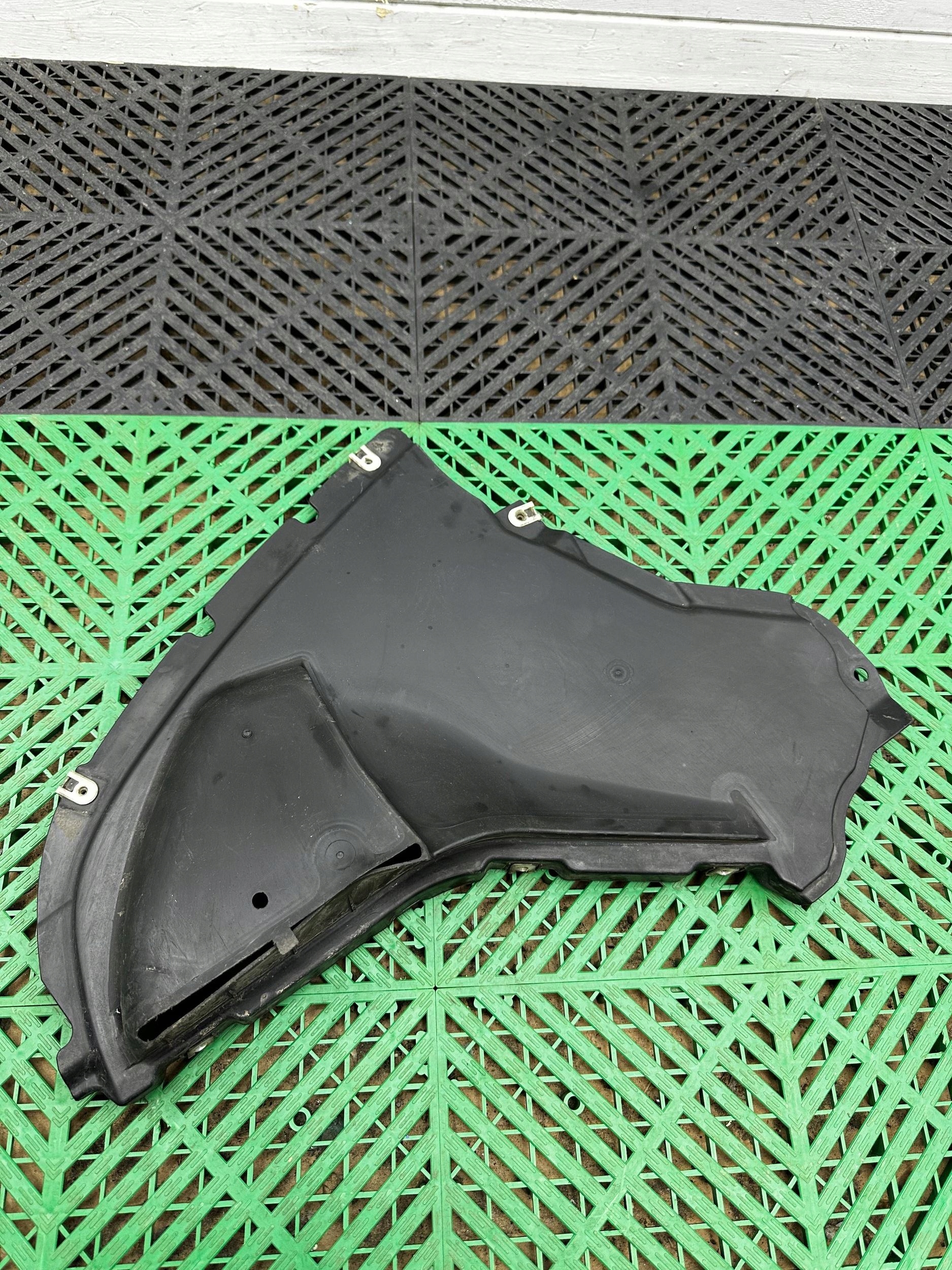 mudguard front BMW 7 G11 G12 LCI 7493368