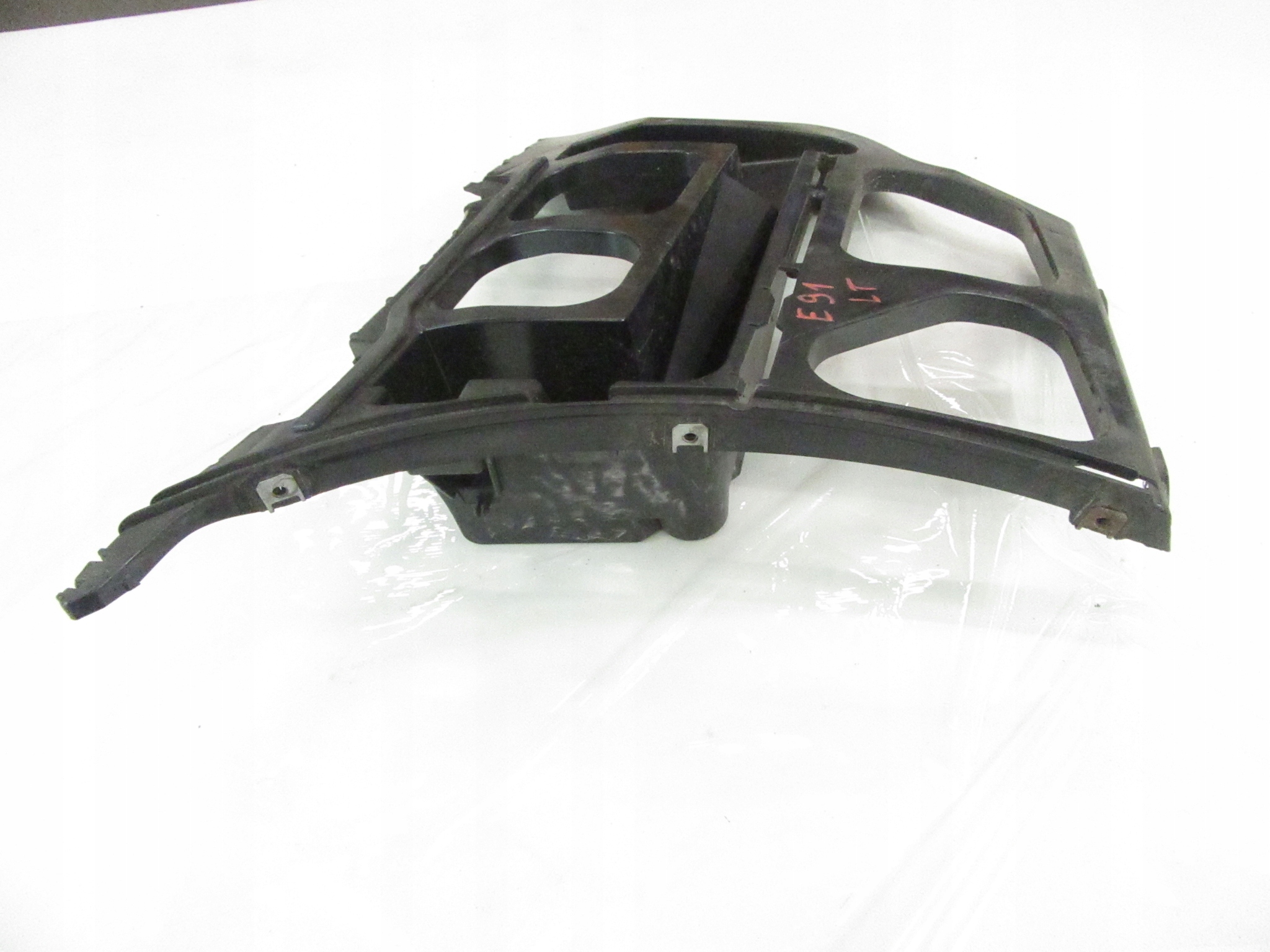 console bracket bumper bracket left rear part BMW e91 KOMBI LIFT LCI