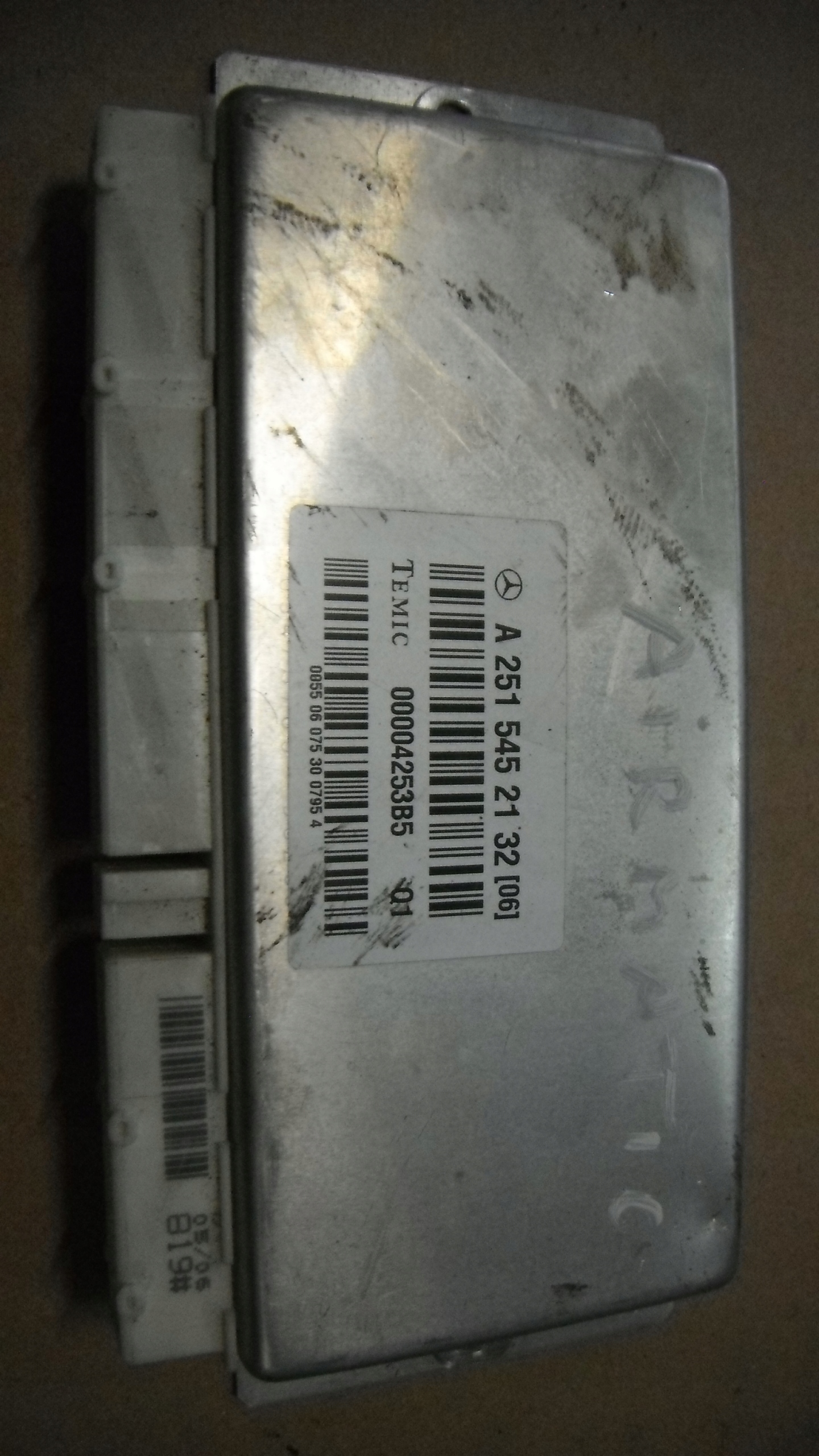 MERCEDES R ML GL MODUŁ AIRMATIC 2515452132