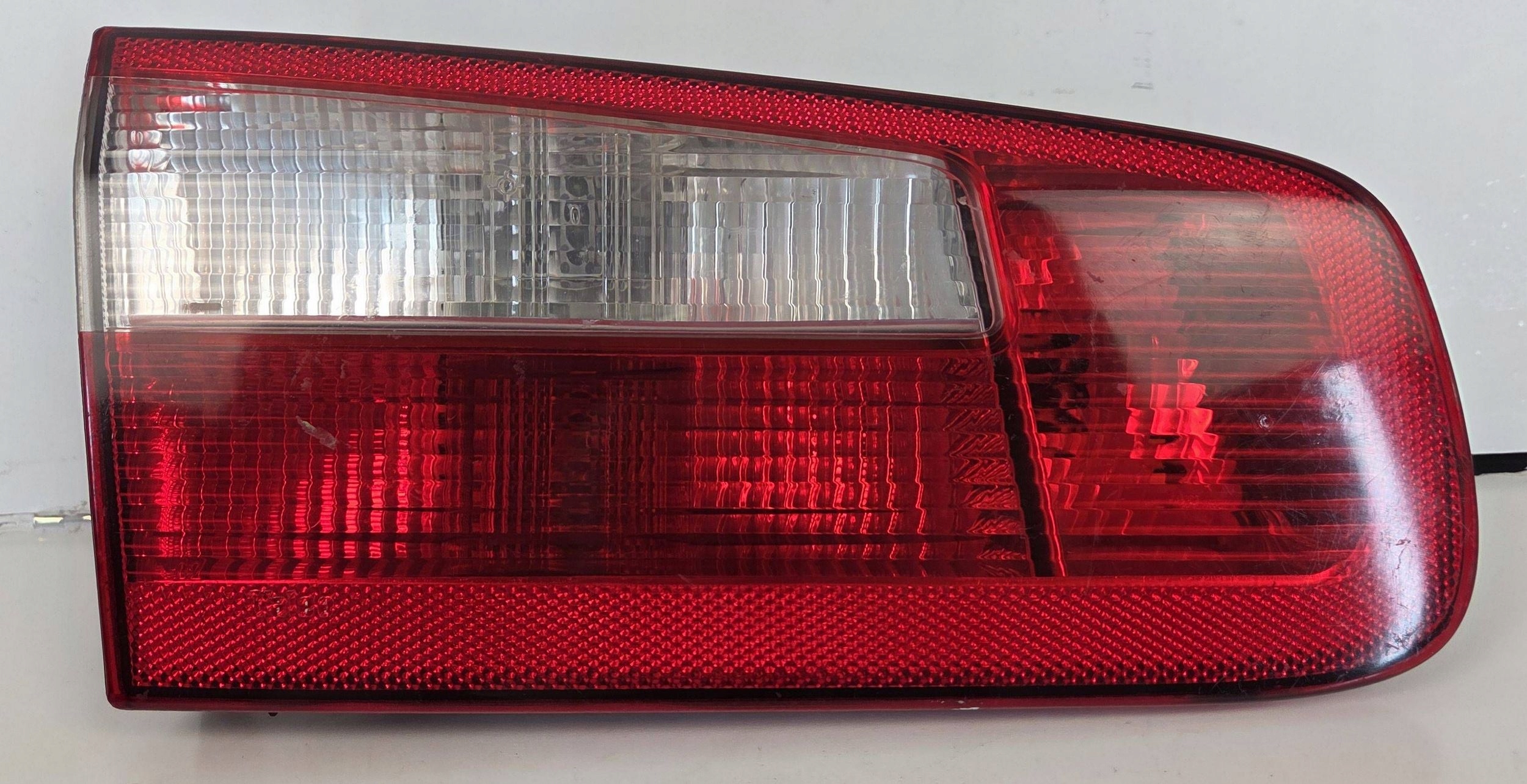 Renault Laguna II 2 HB light rear rear part left to the bonnet