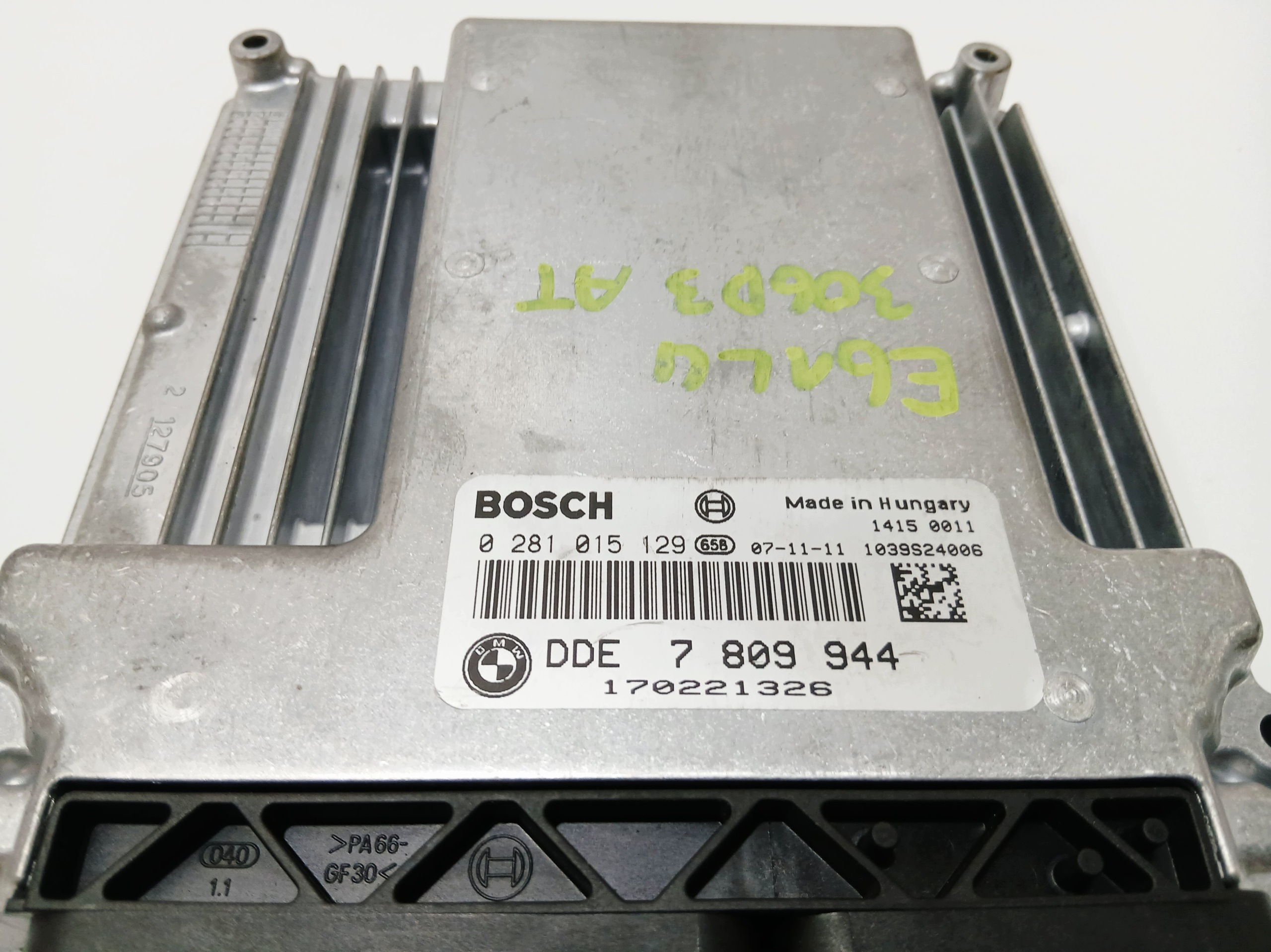 ordinateur unité de commande électronique uce moteur BMW E60 E61 306D3 OE 7809944 (0000013)