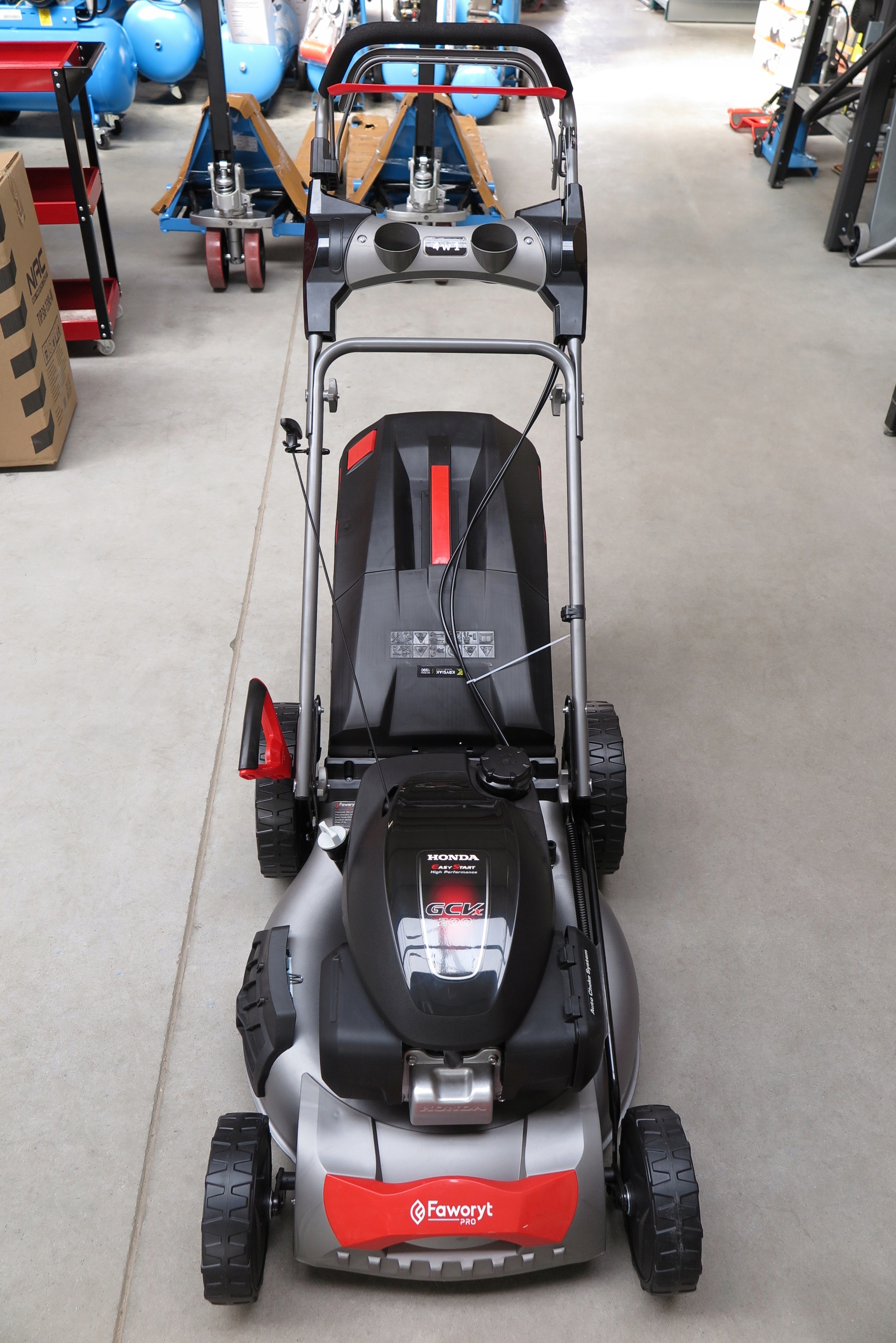 KOSIARKA SPALINOWA FAWORYT MP51SH 5,3KM HONDA 51cm Napęd napęd na koła