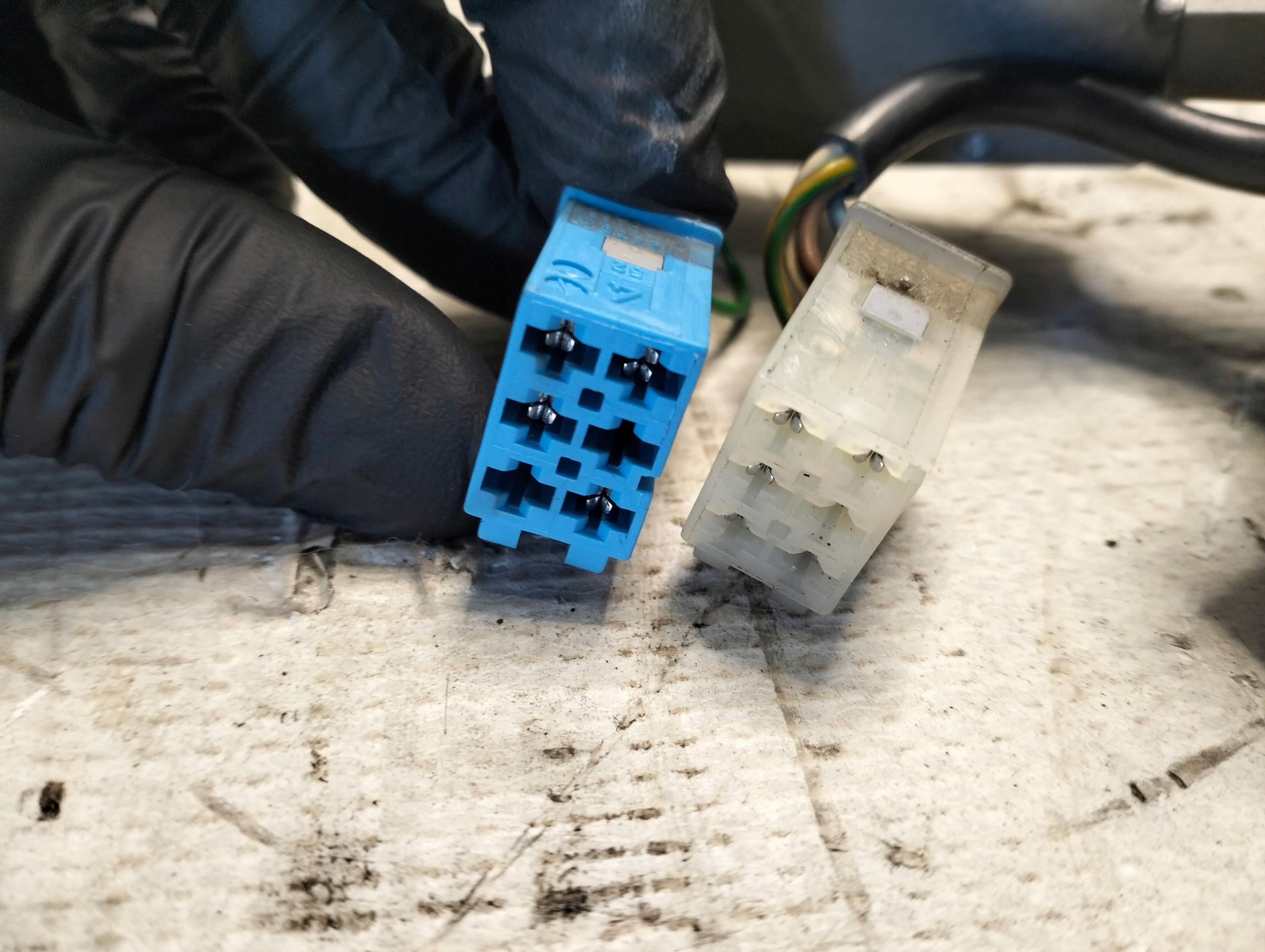 MAN TGA 00-07rMANETKA switch TEMPOMATU 25509.0079