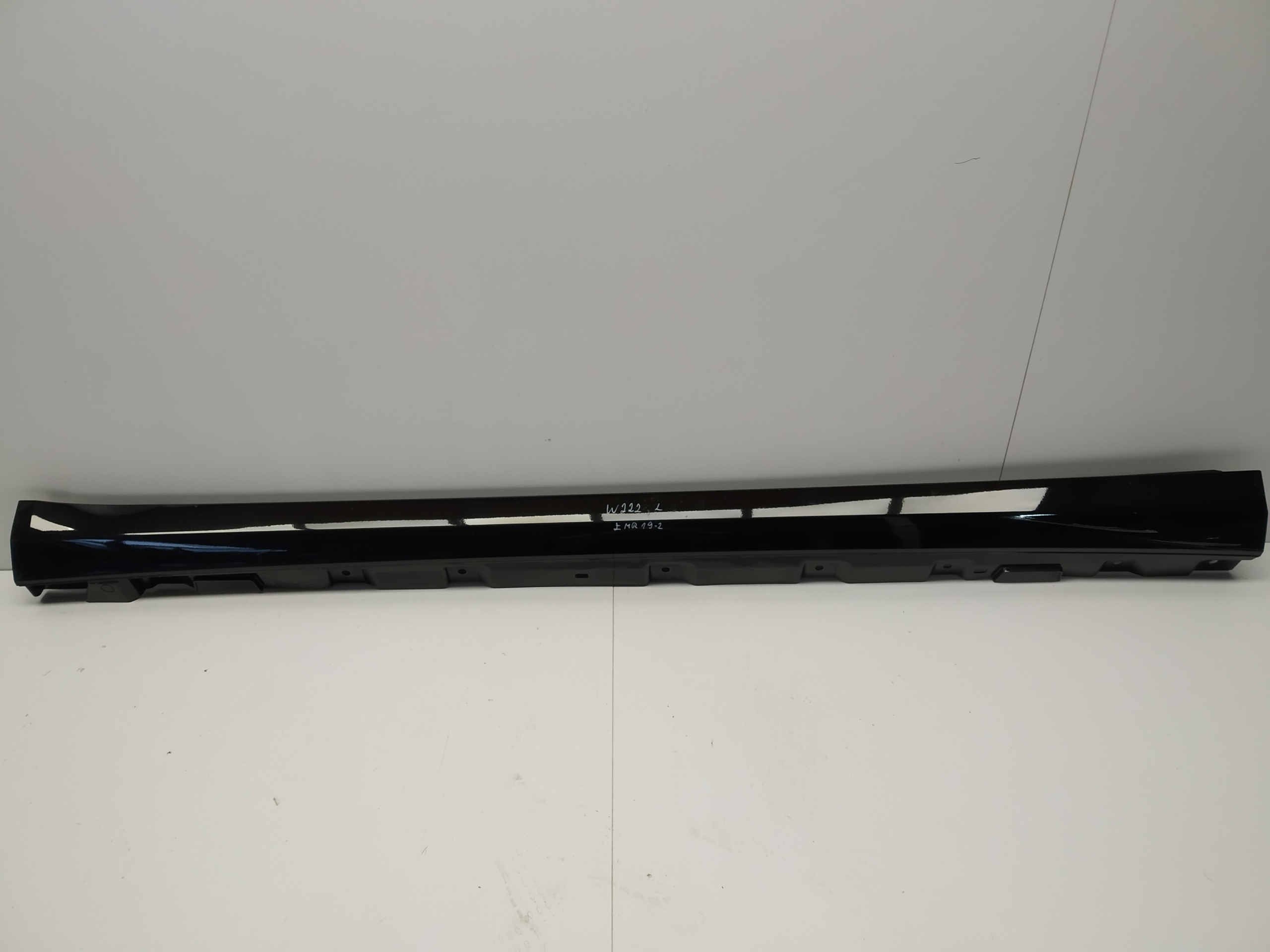 W222 Mercedes S Klasa LONG threshold moulding cap threshold left original