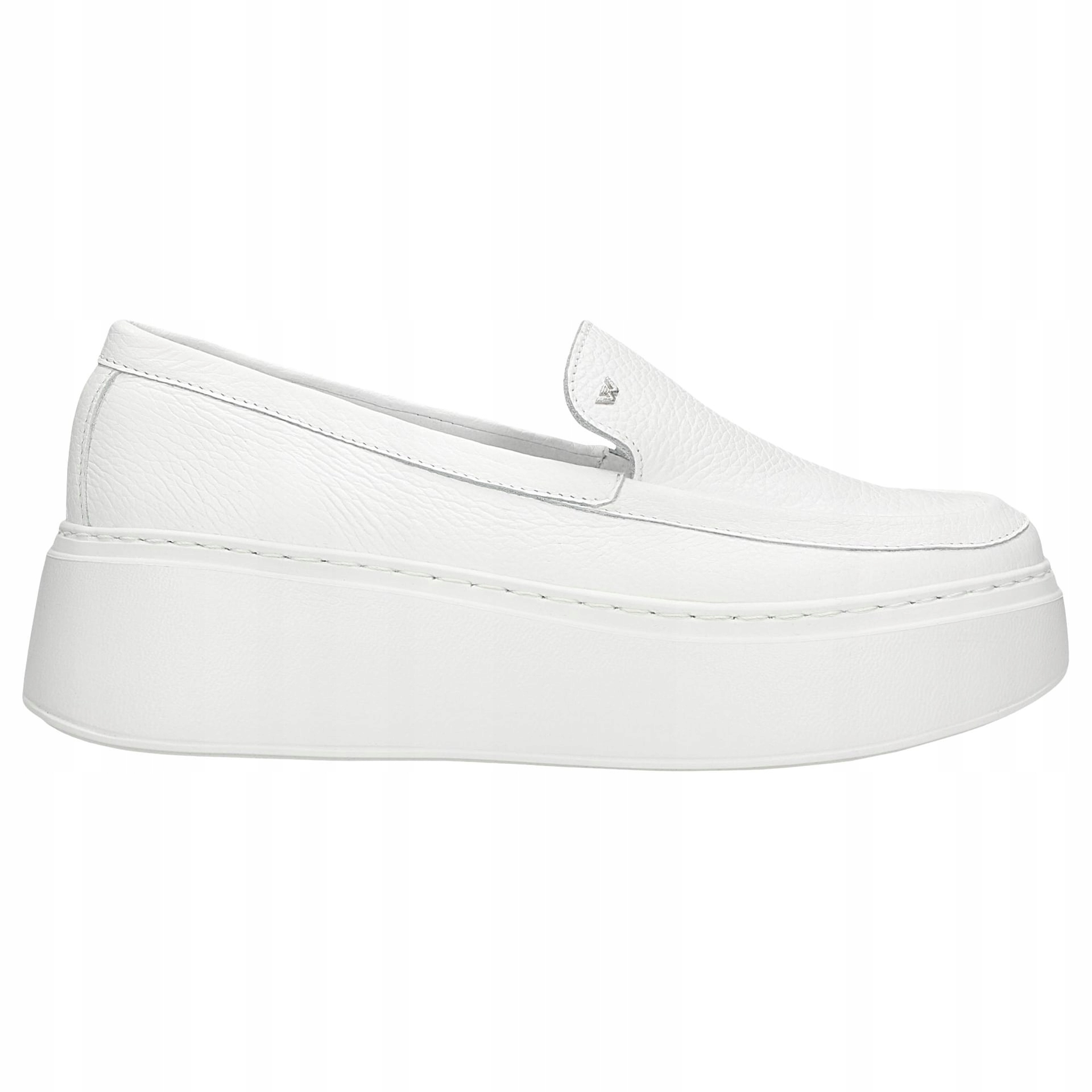 Białe wsuwane półbuty damskie ze skóry naturalnej r. 38