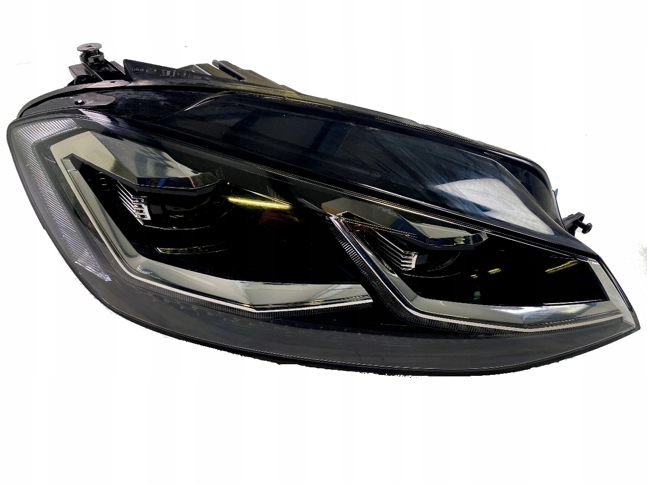 OE VW REFLEKTOR DIODOWY LED PRAWY VW GOLF VII 5G