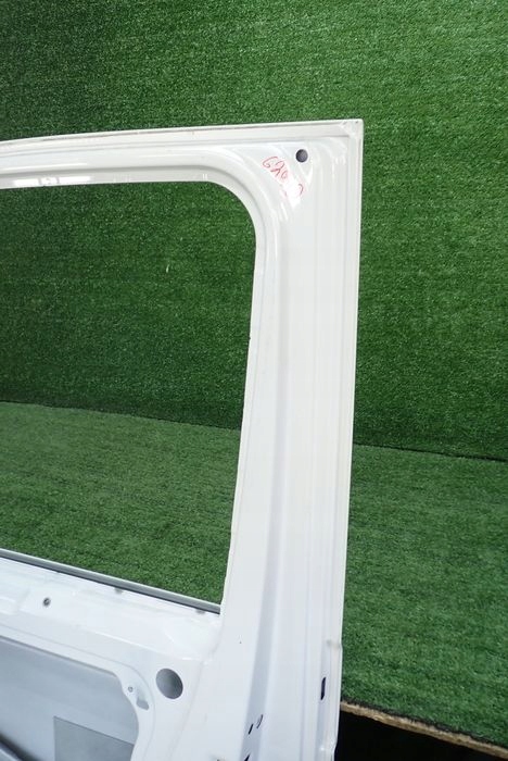VW T5 T6 10-15 door right front front