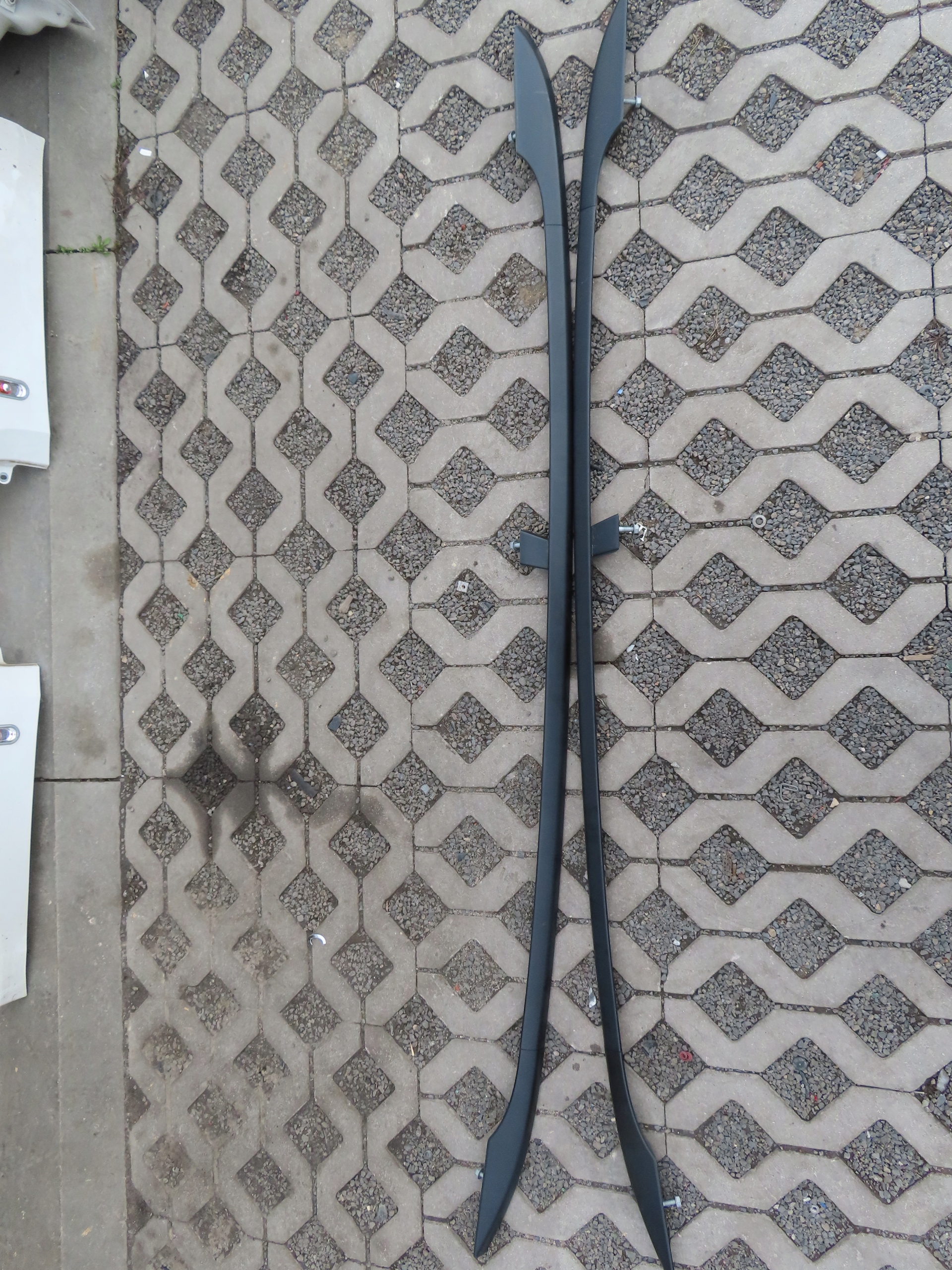 VW Passat B7 Kombi Relingi 3C9860026B