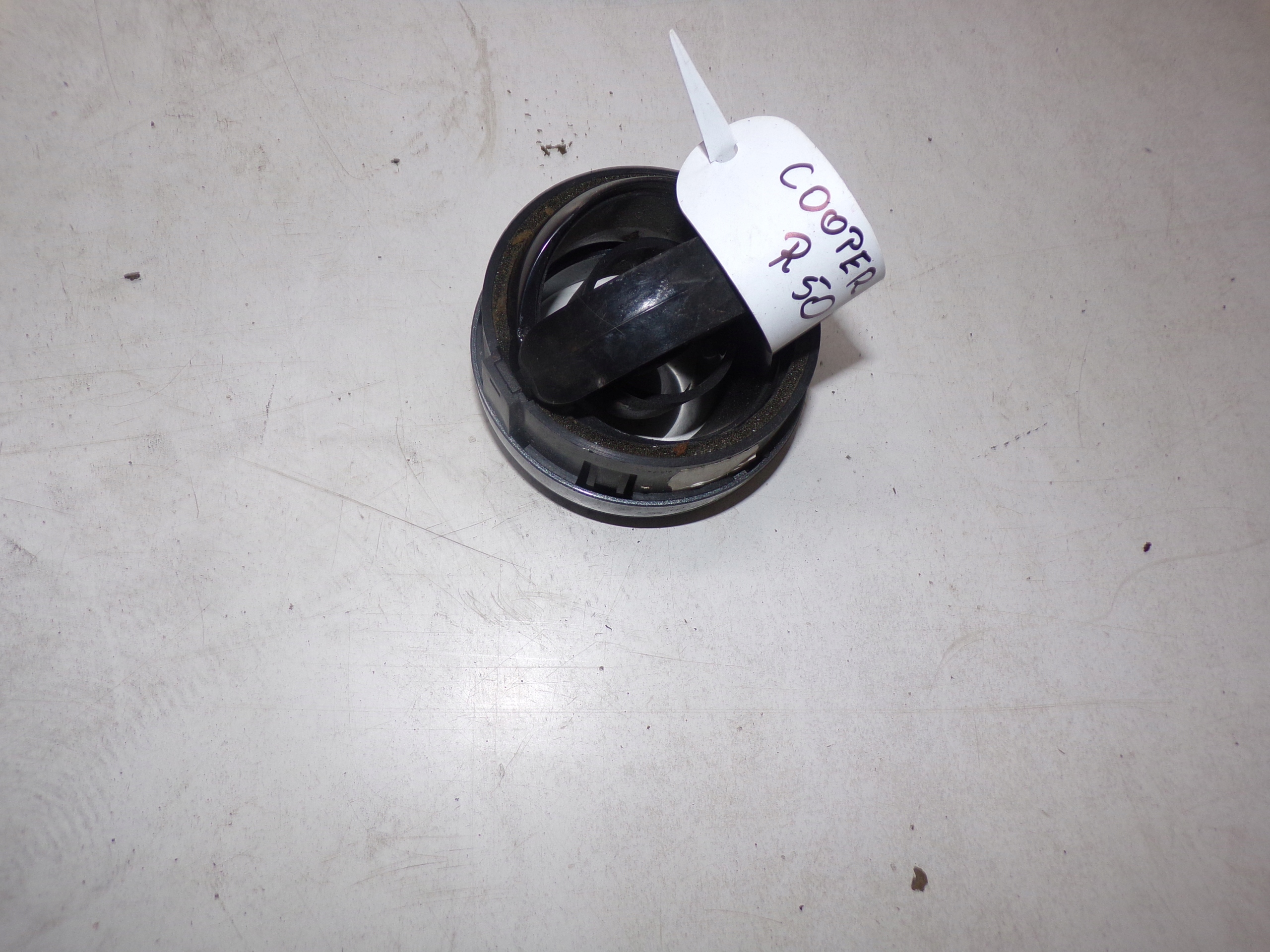 воздухозаборник жалюзи потока воздуха MINI COOPER R50