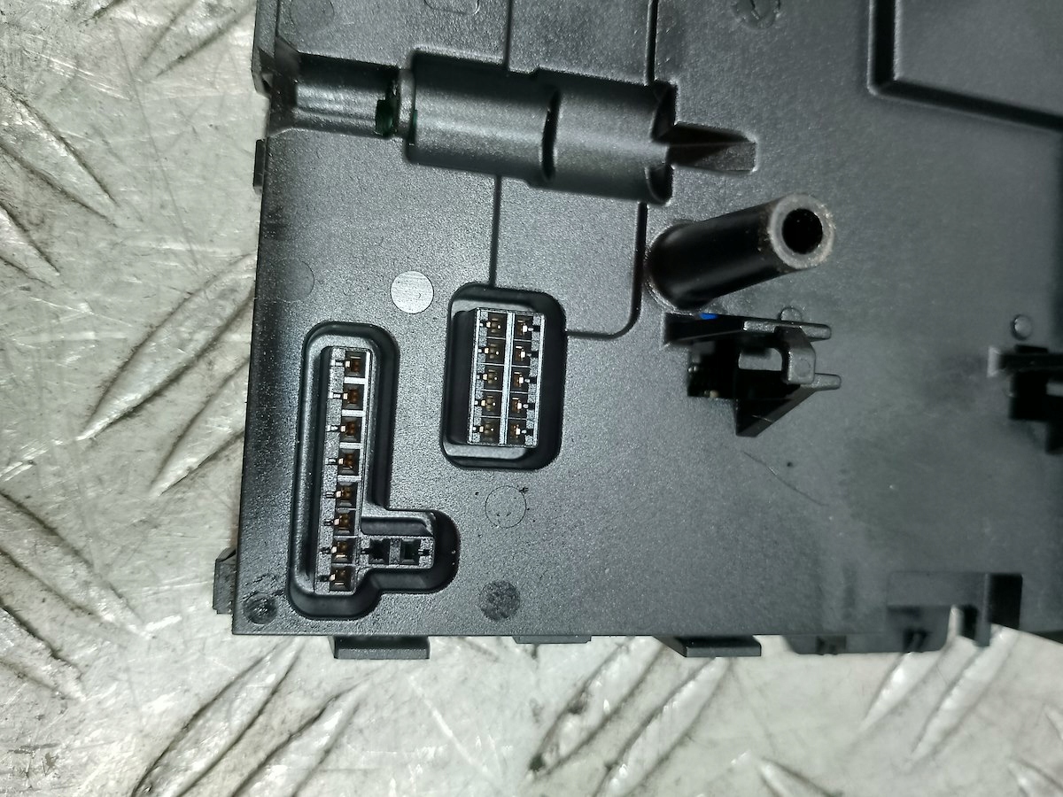 MODUŁ KĄTA SKRĘTU VW PASSAT B6 3C0953549E 2.0 TDI Numer katalogowy części 3C0953549E