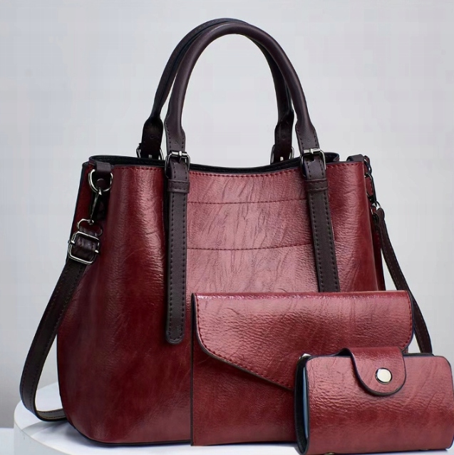 TORBA MORELA TOREBKA DAMSKA/TORBA NA RAMIĘ Wielkość mała (nie mieszcząca A4)