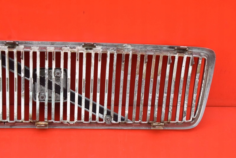 решетка радиатора хром 9178087 volvo S80 1 и 98-06