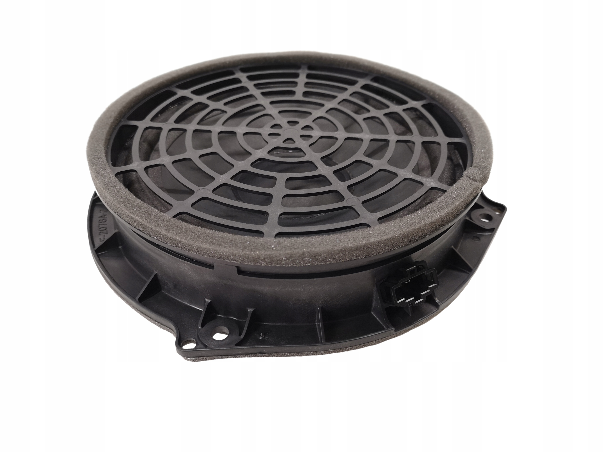 GŁOŚNIK NISKOTONOWY PRZÓD OE AUDI A6 C7 A7 RS7 4G2035415