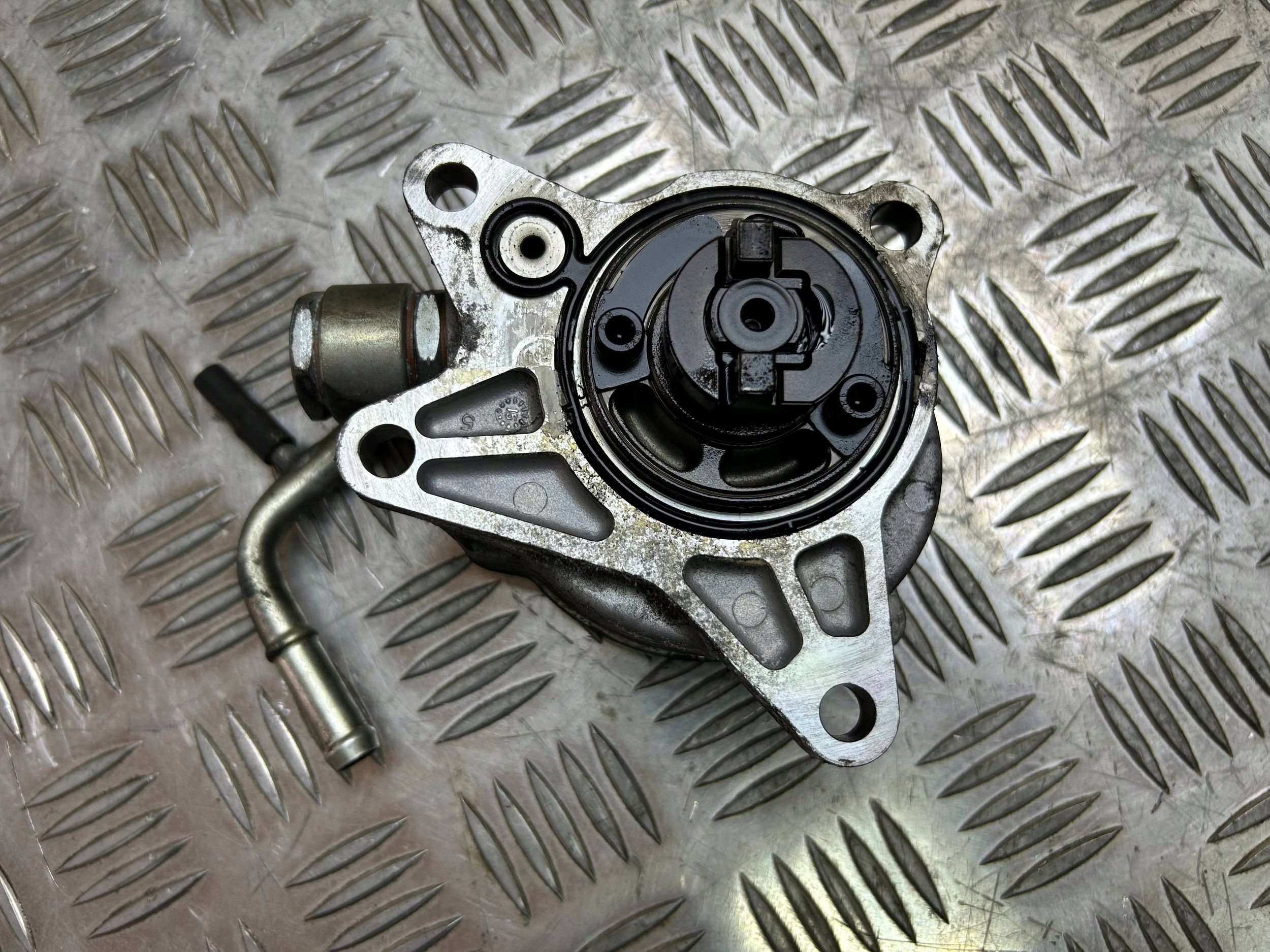 pump vacual / Vacum Mazda 6 GJ 2.2D 2016 SH0118G00