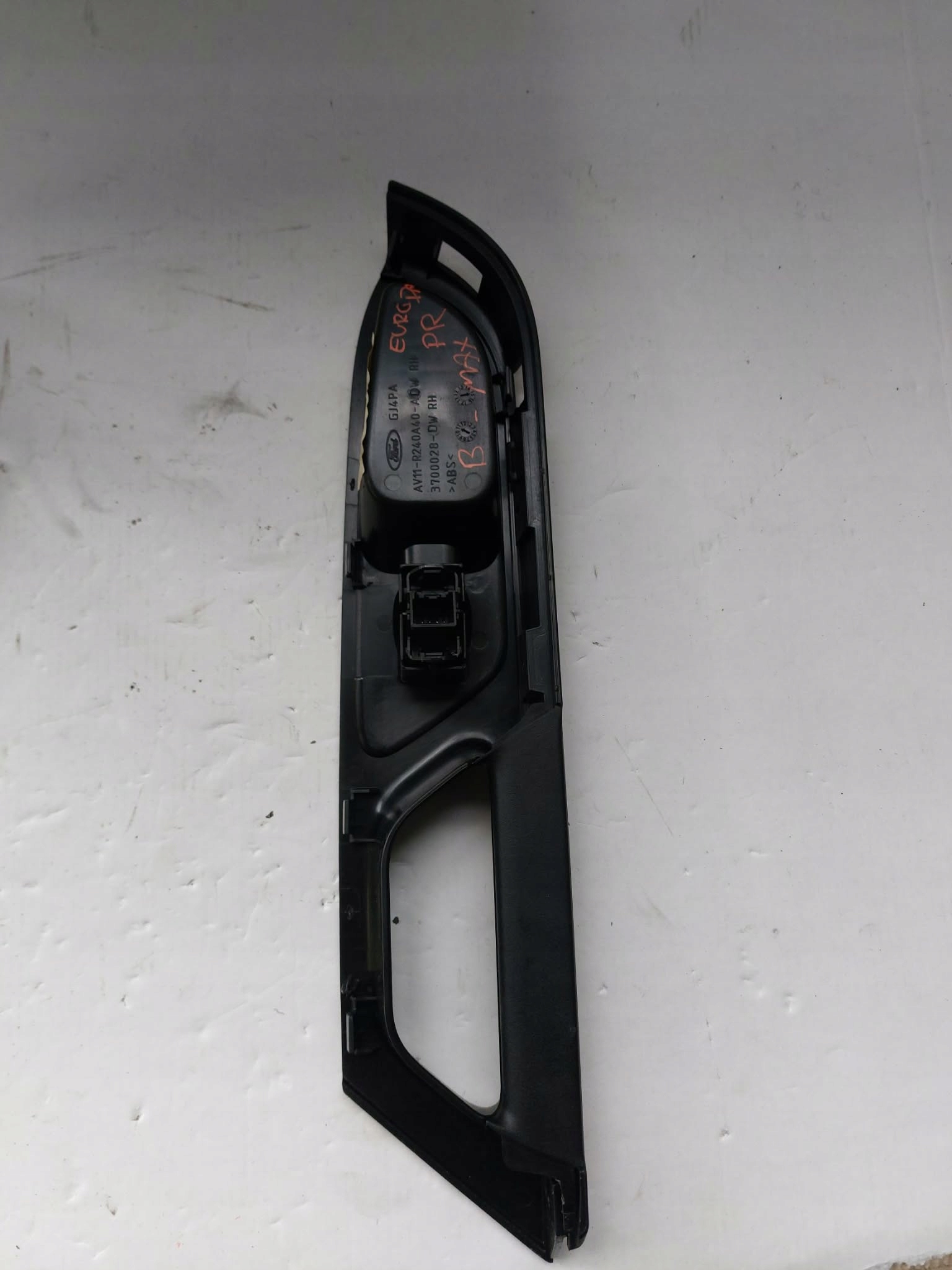 PANEL zvedání okna FORD B-MAX AV11-R240A40-A