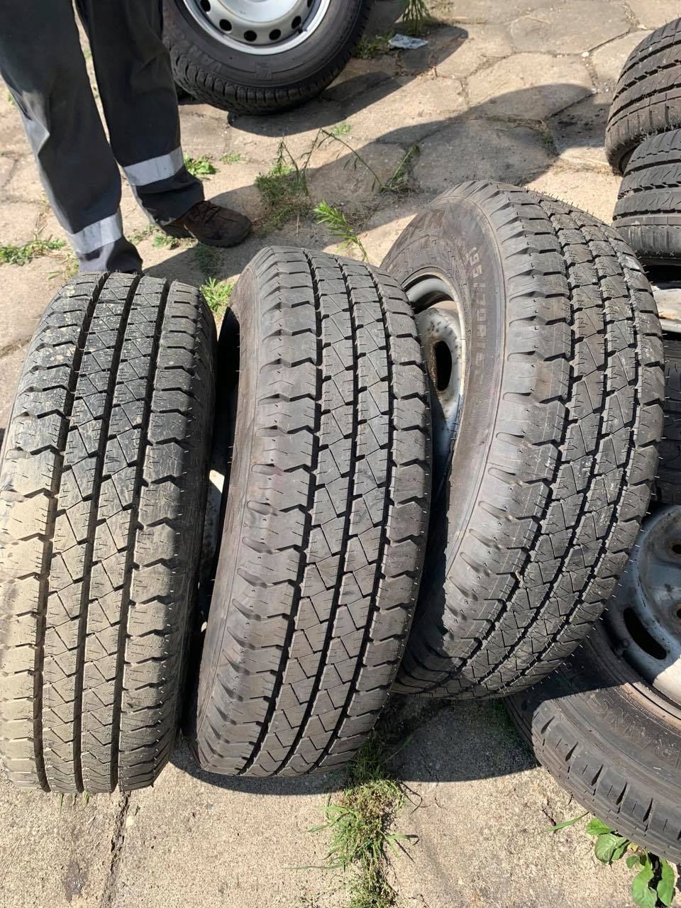4 X OPONA GOODYEAR CARGO G26 195/70 R15 C TRANSIT