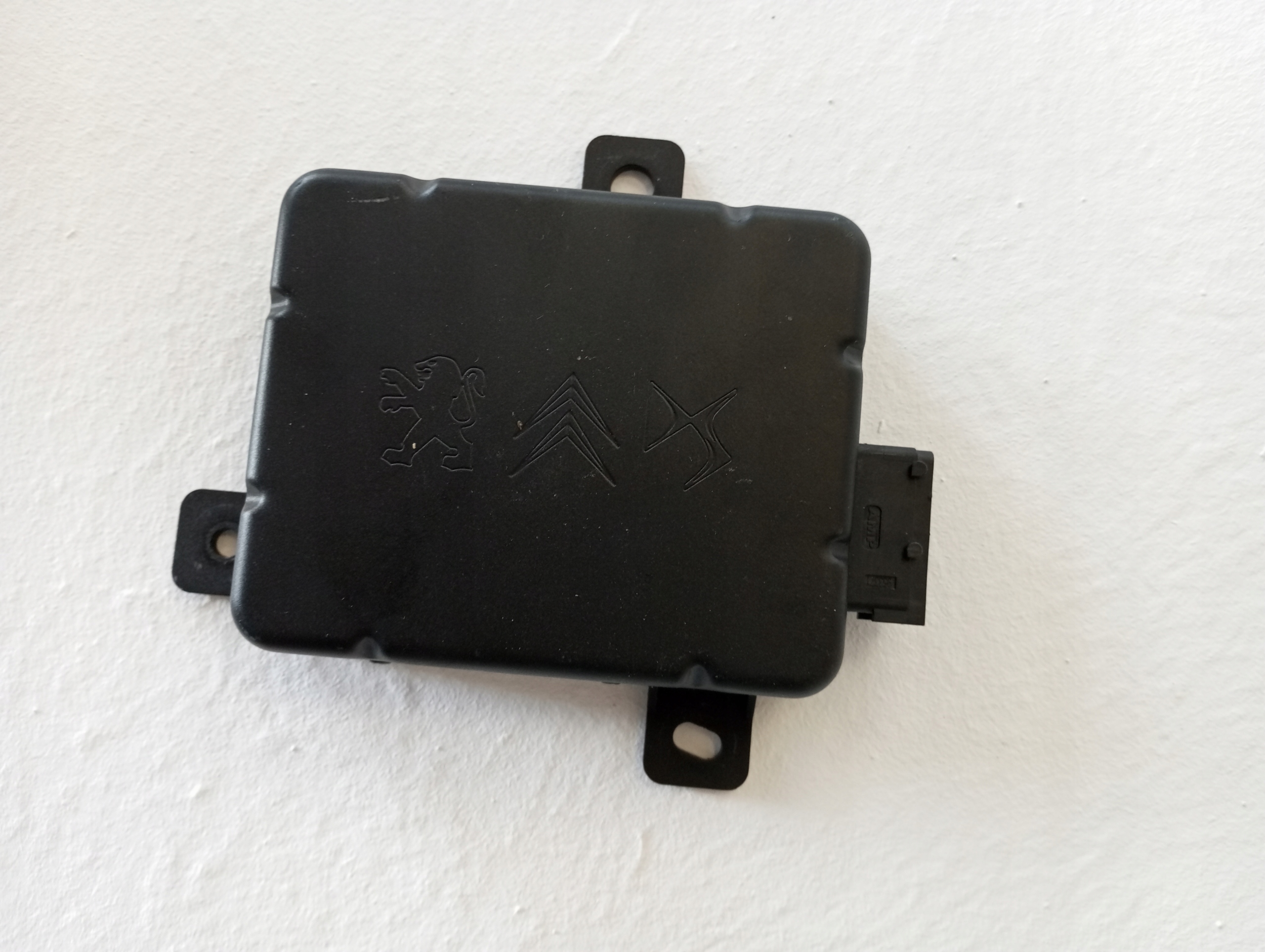 module control unit CITROEN DS7 DS9 9820441580