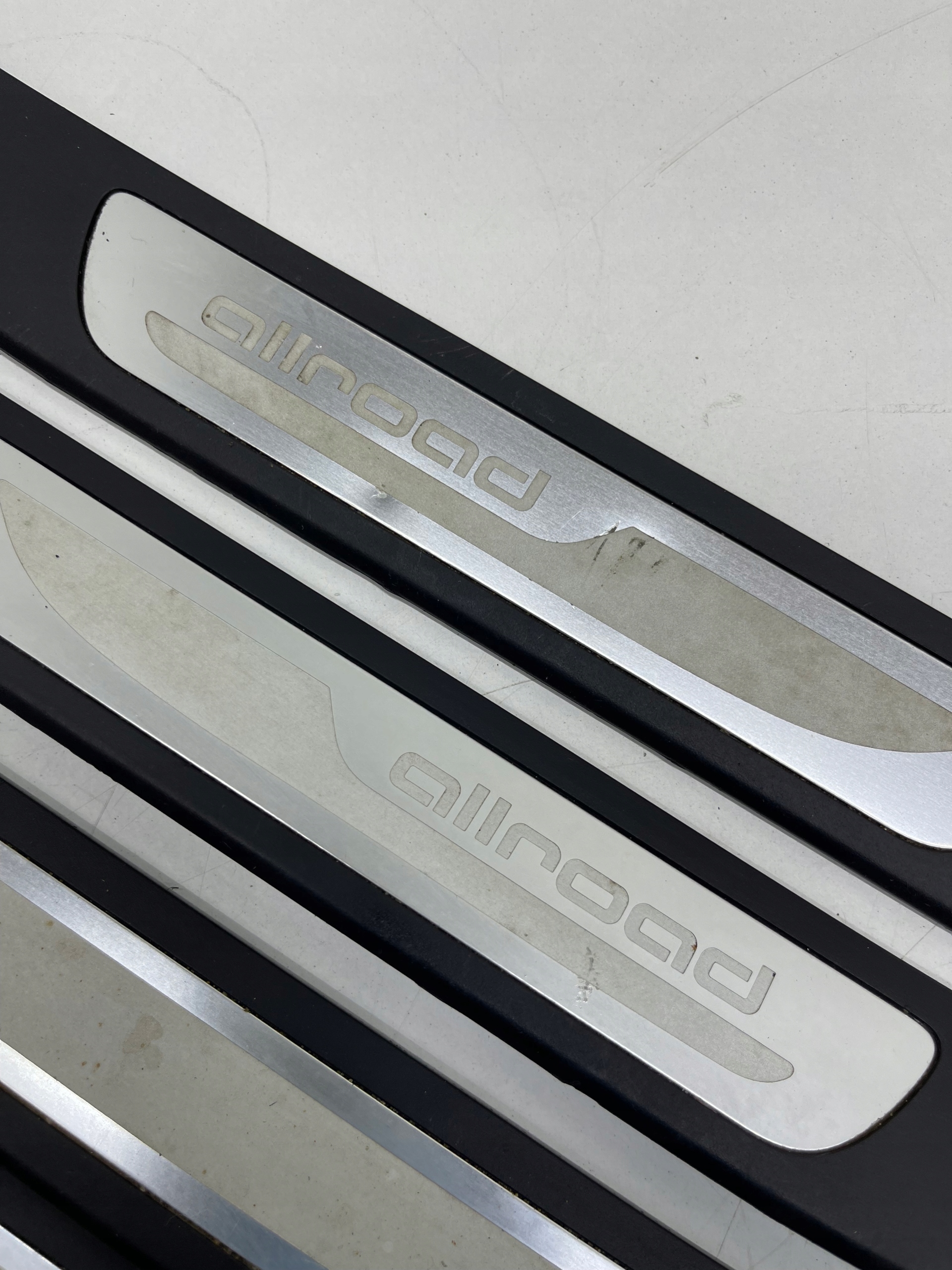 AUDI A6 C7 ALLROAD mouldings caps threshold KOMPLET!