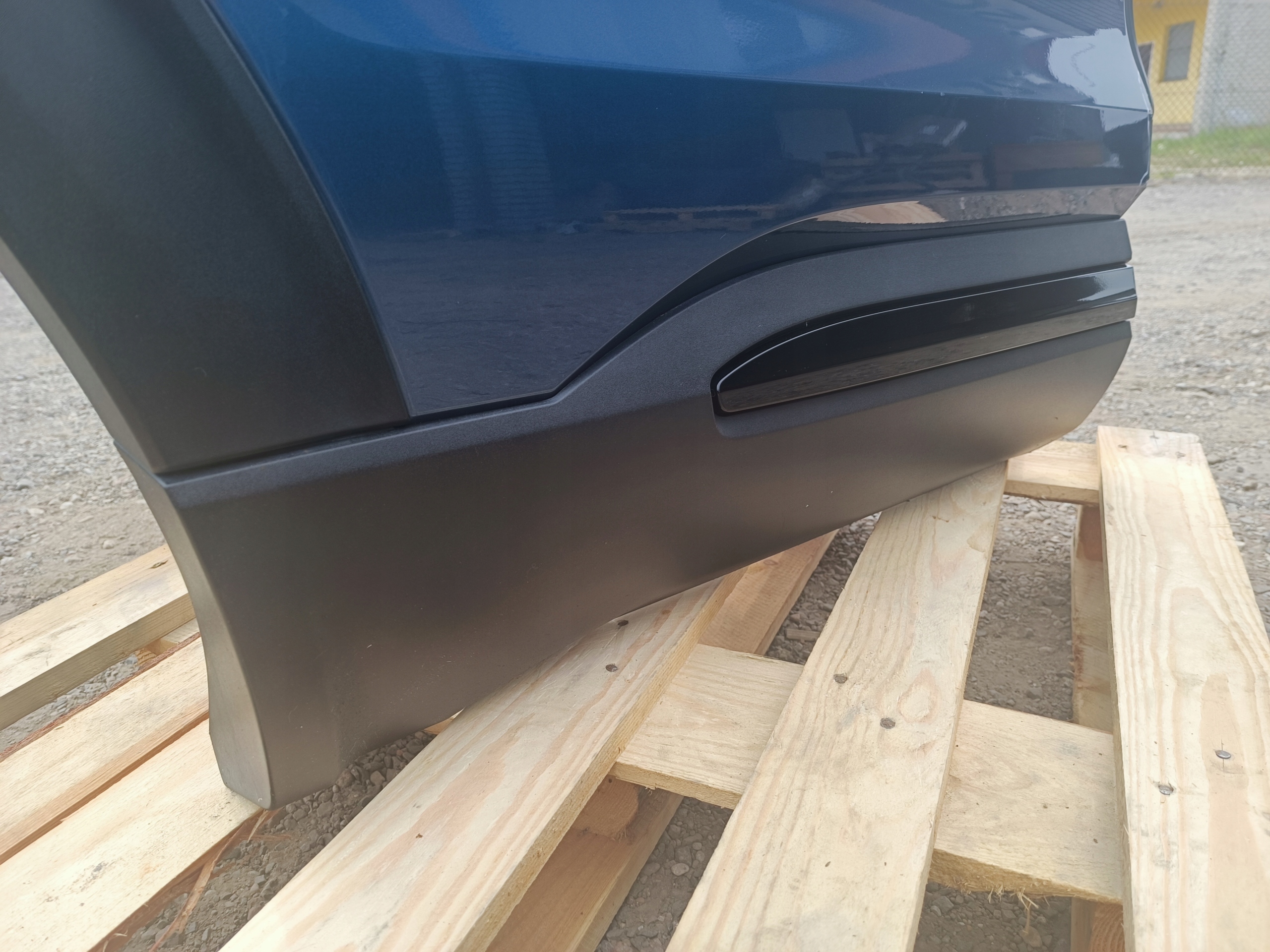 door rear part rear. right complete Ford Explorer VI 2020