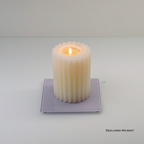 

Podstawka pod świece liliowa 10x10 cm
